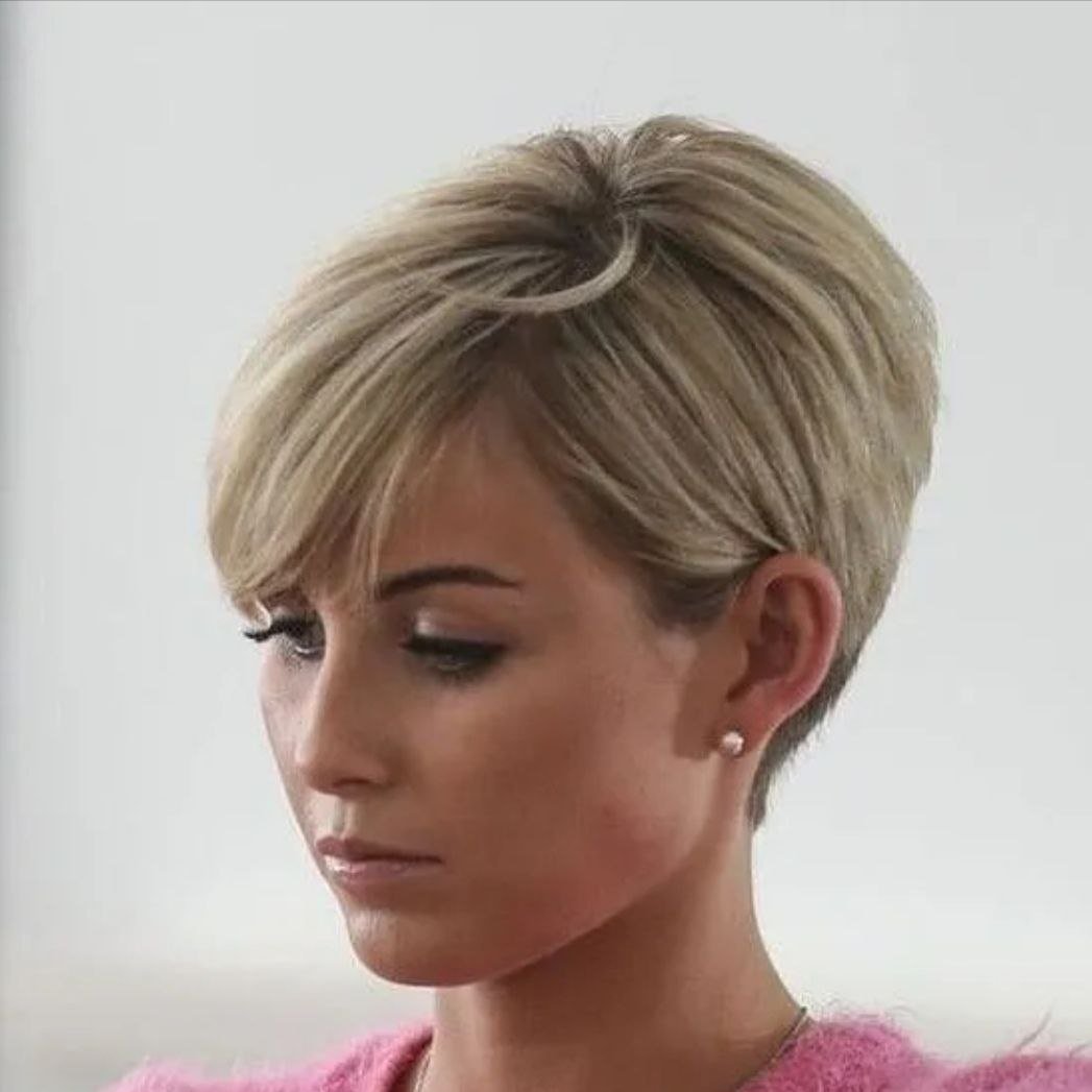 Короткие стрижки с открытым ухом