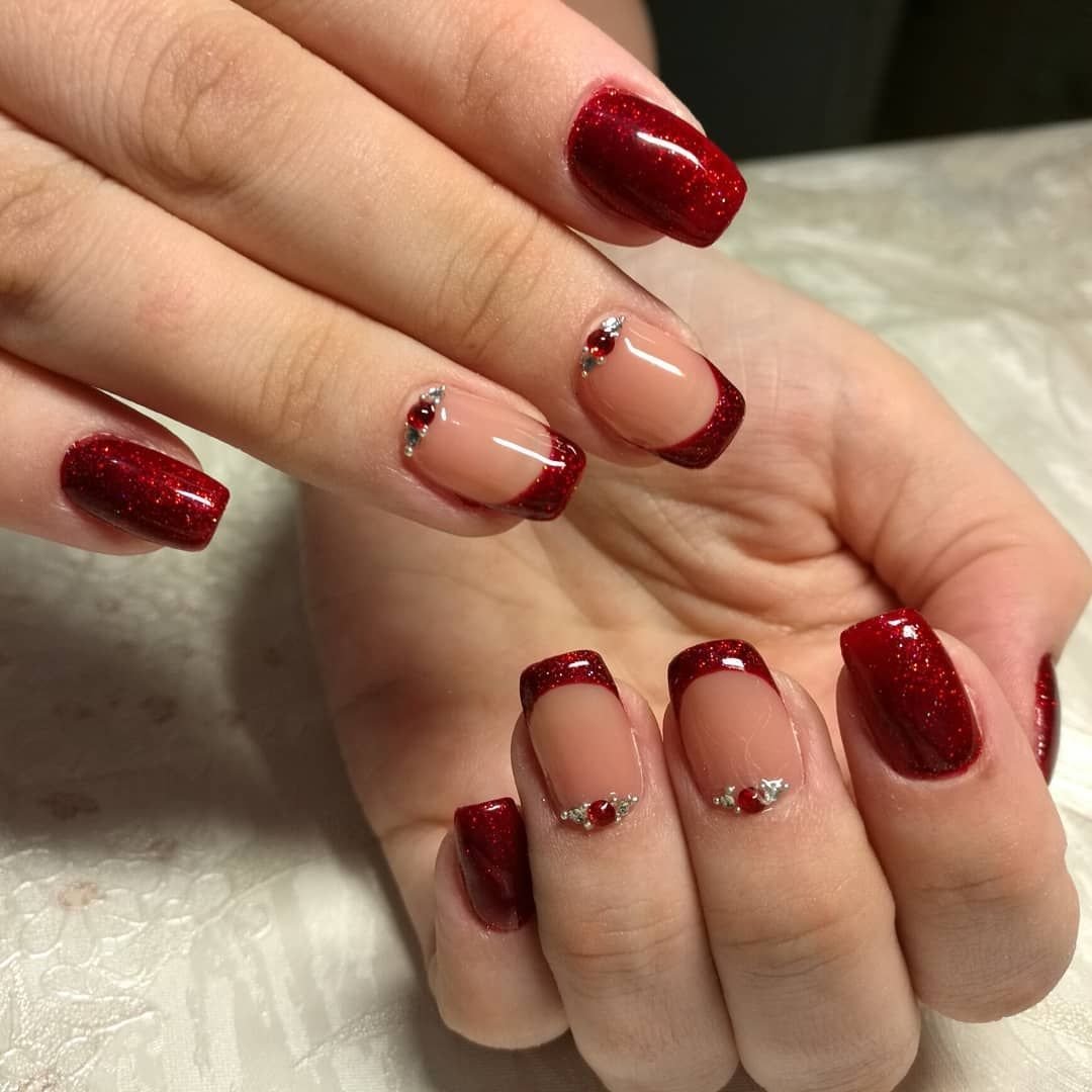 Маникюр бордо