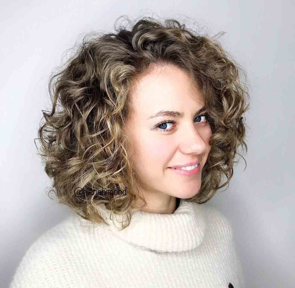 Елена Подкаминская кудри на каре