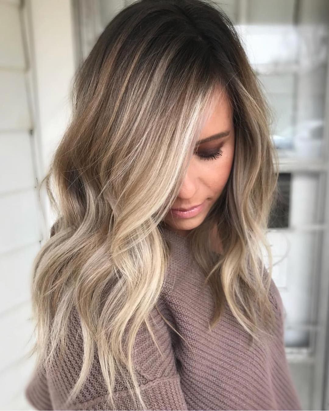 Колорирование в светлых тонах