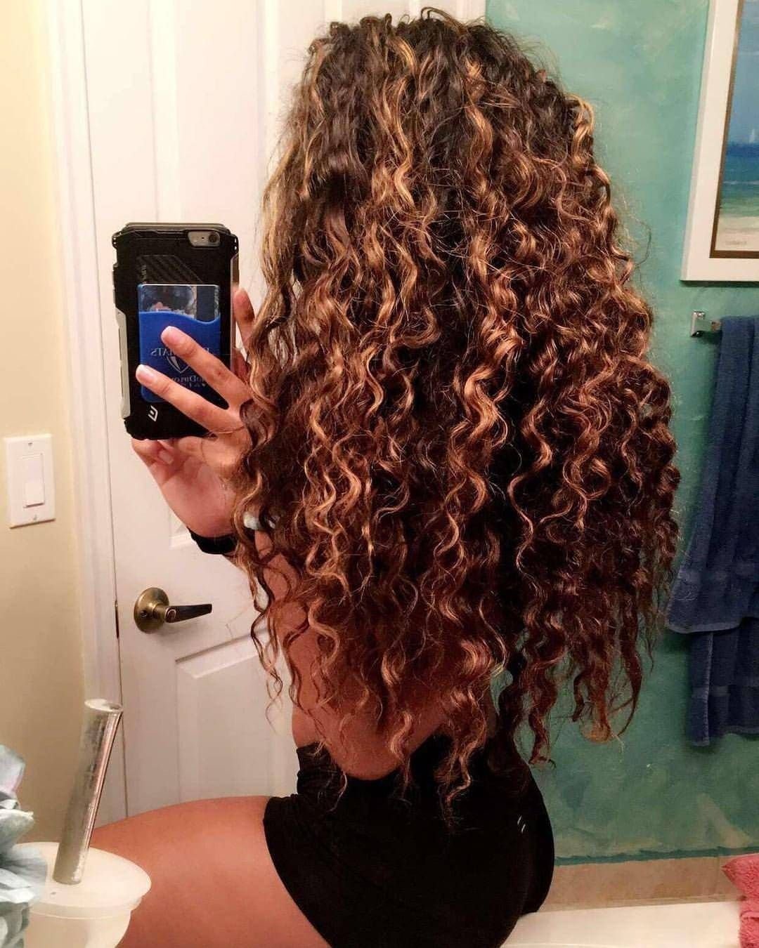 Наращивание кудрявых волос