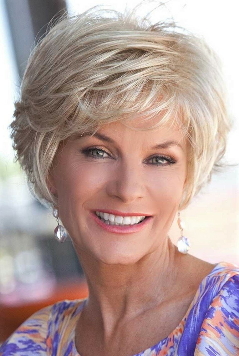 Стрижки женские 50+