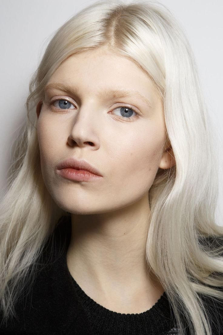 Ola Rudnicka альбинос