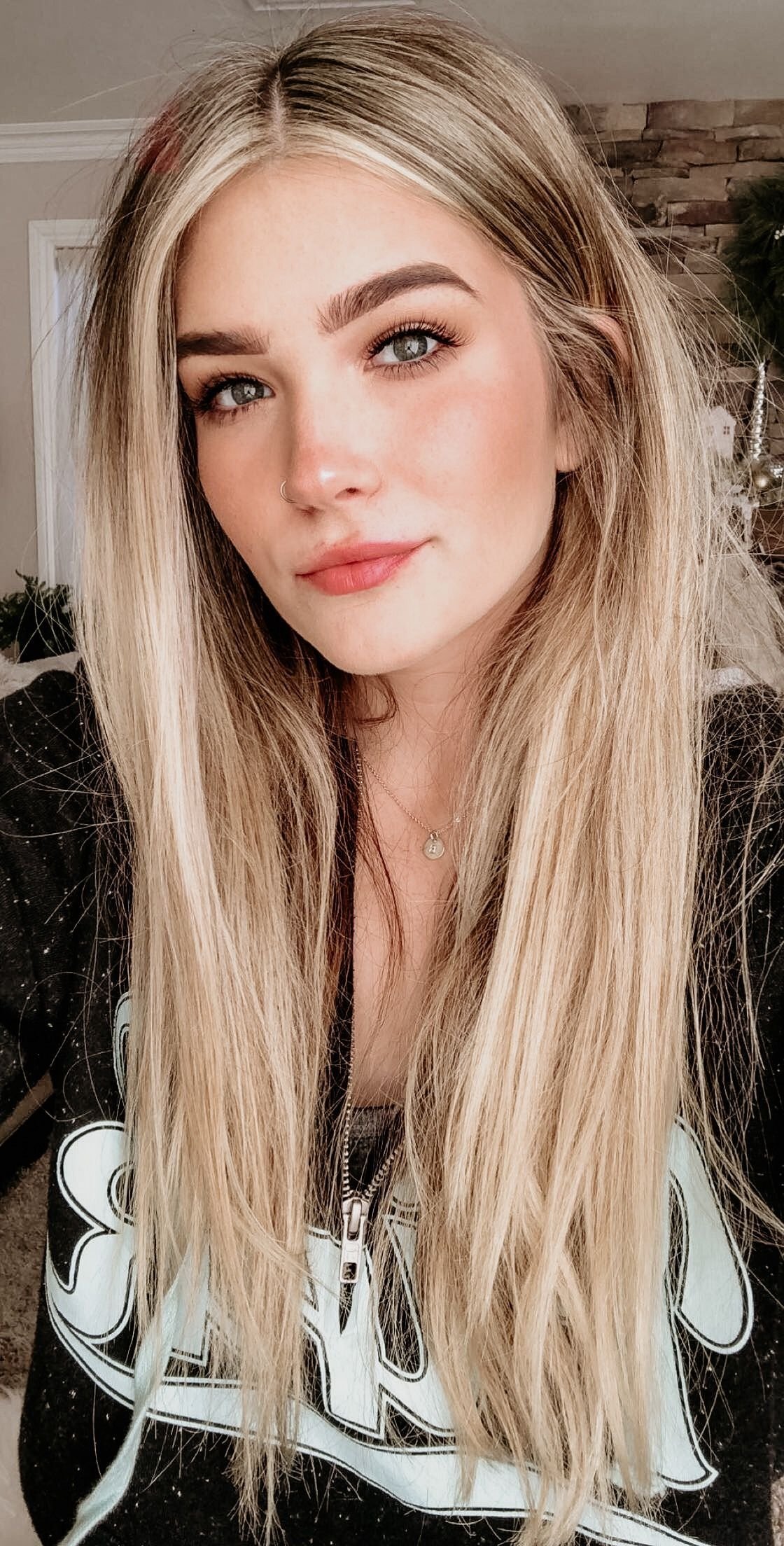 Крашеная блондинка