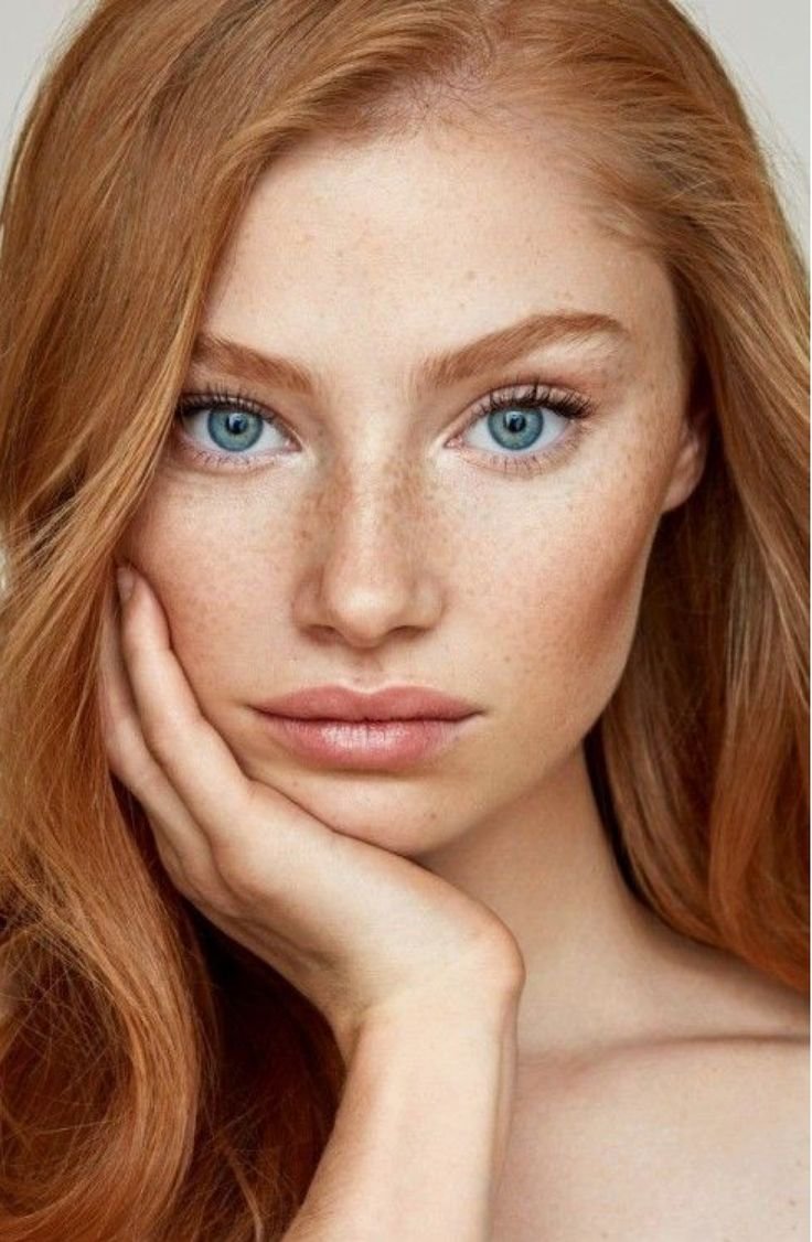 Рыжие с темными бровями
