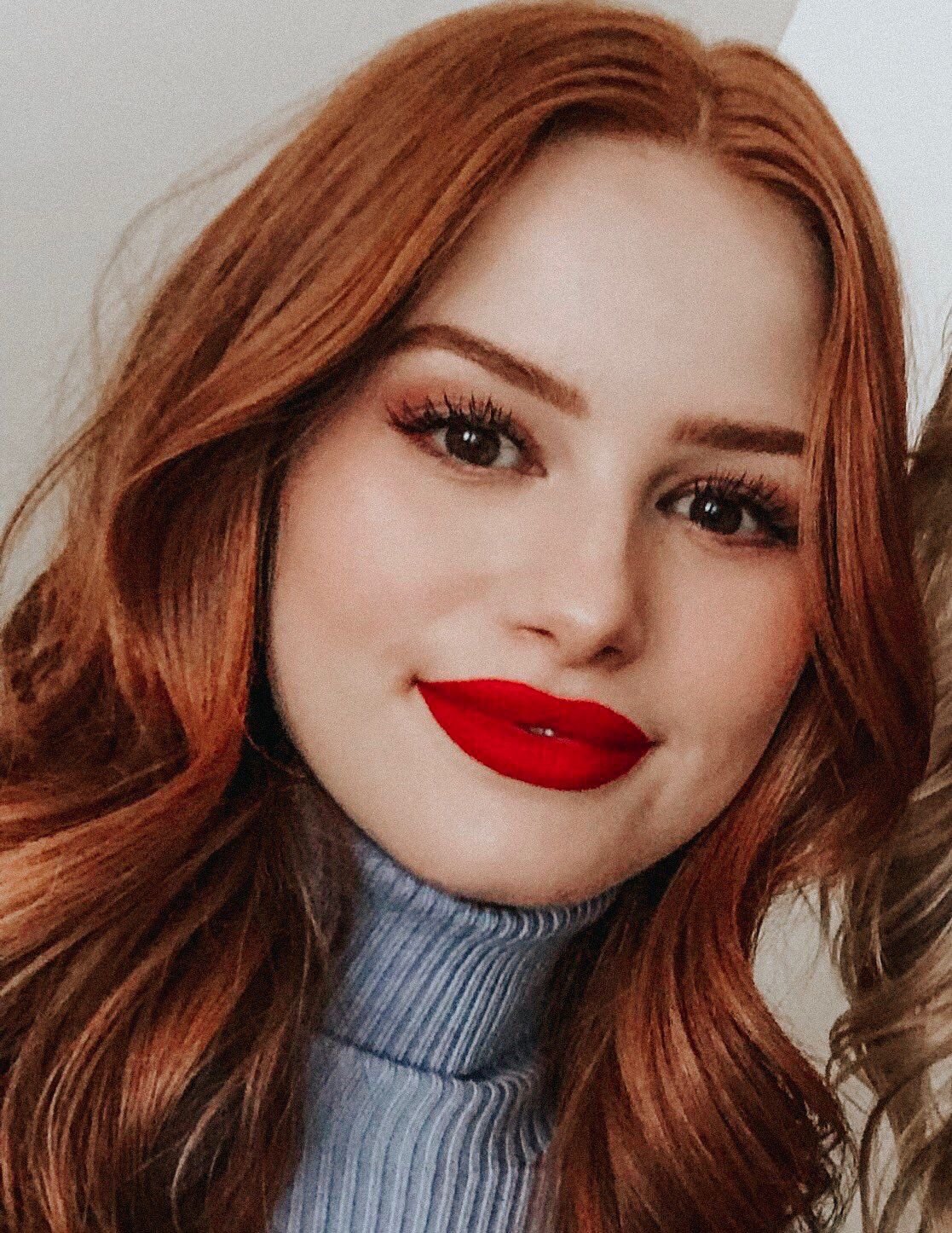 Ольга Наумова рыжая