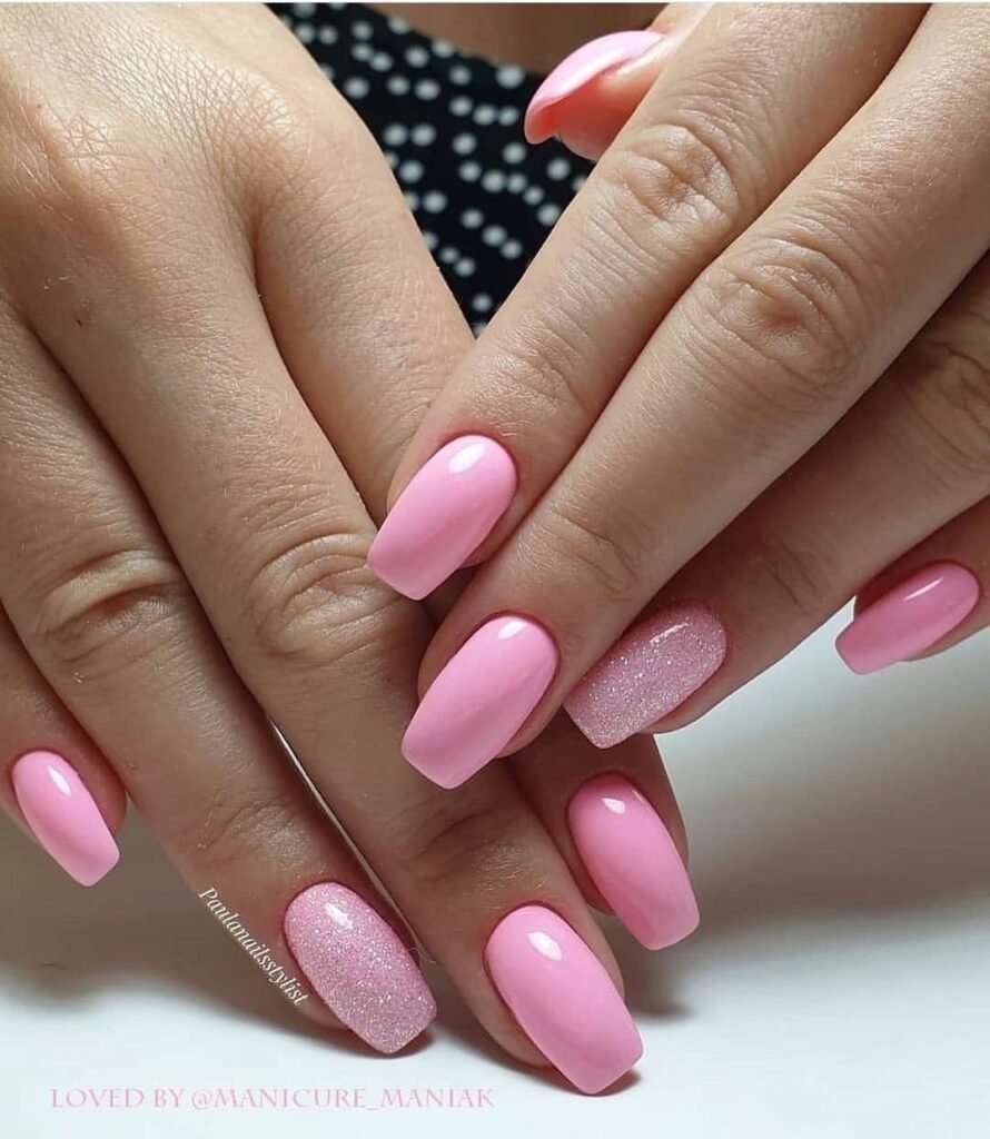 Розовые ногти