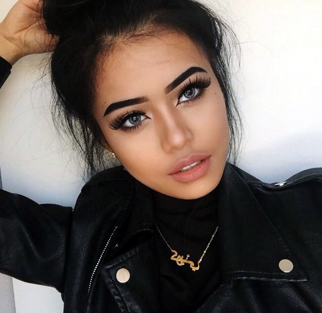 Брови армянок