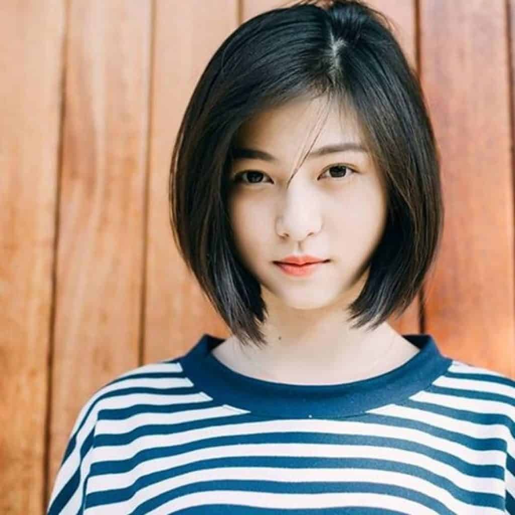 Корейские короткие стрижки для девушек до плеч