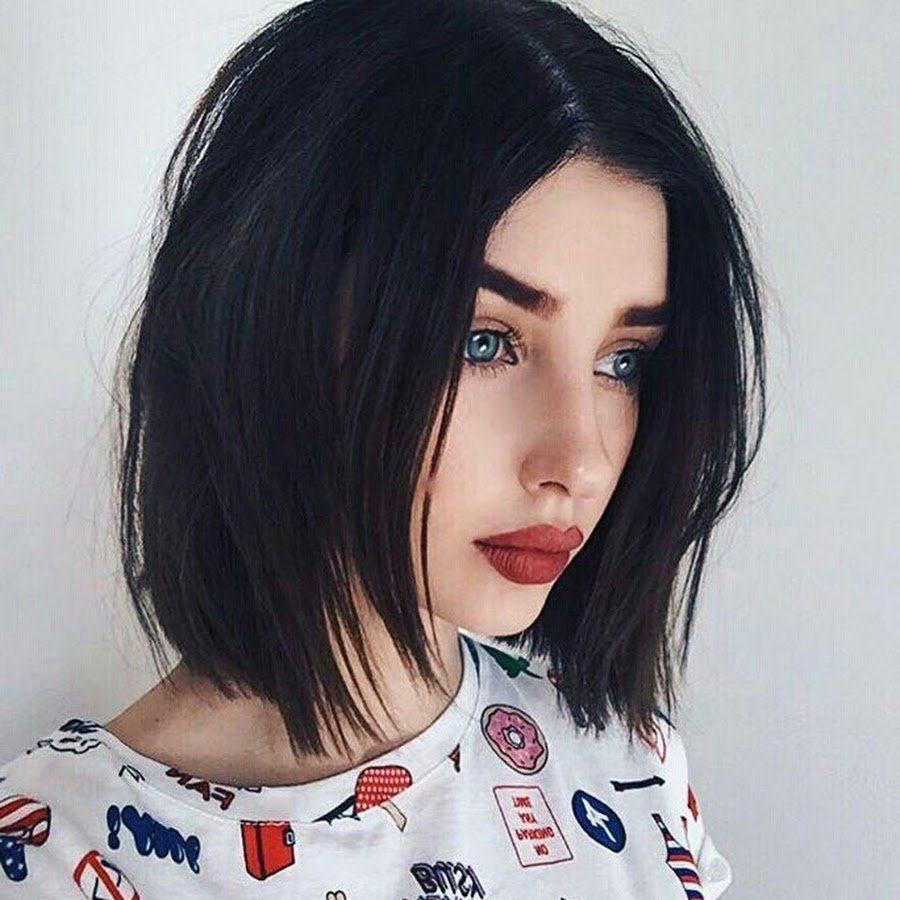 Каре Блант Боб 2020 шатенка