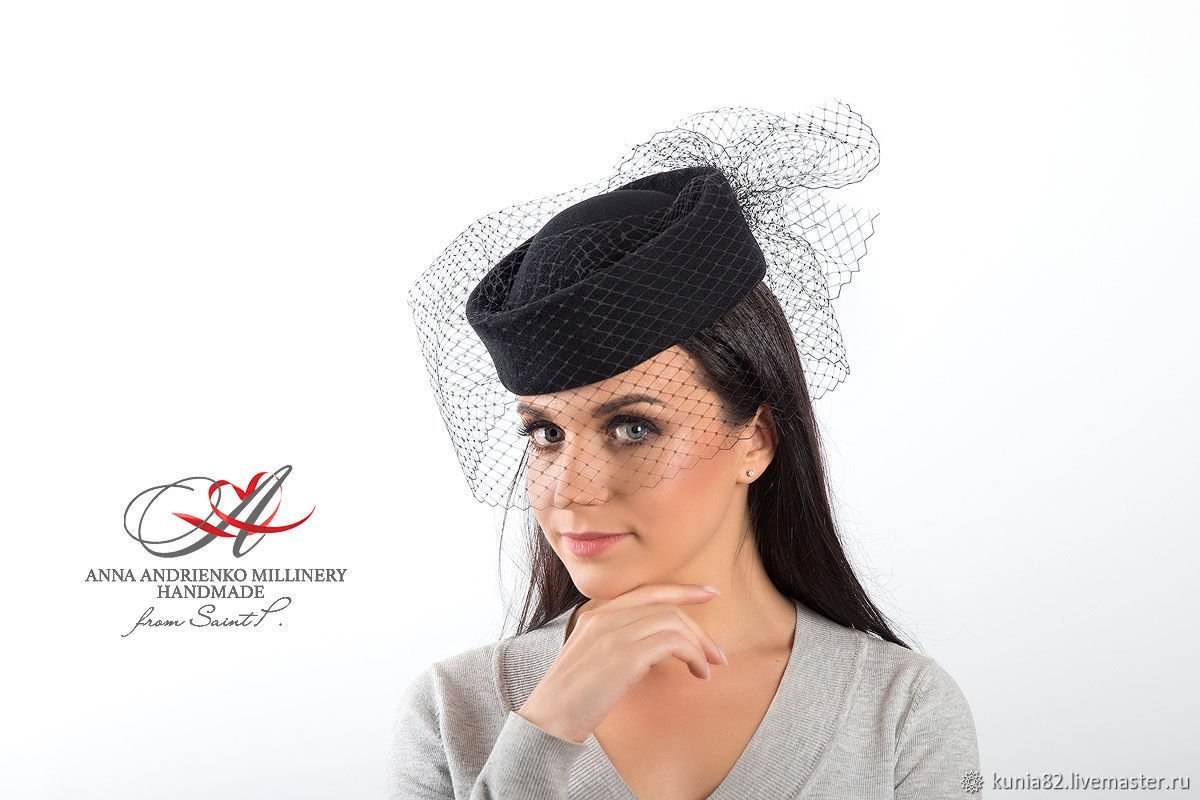 Шляпка с вуалью