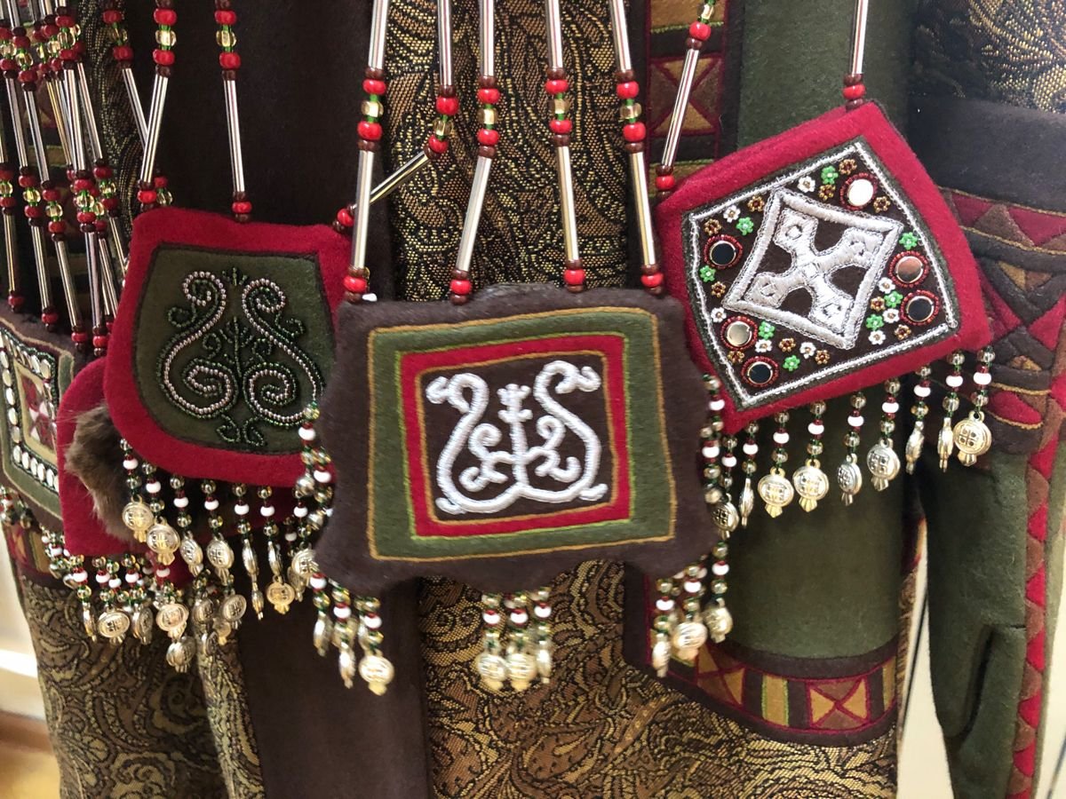 Костюмы якутские национальные Нюргуяна Яковлева