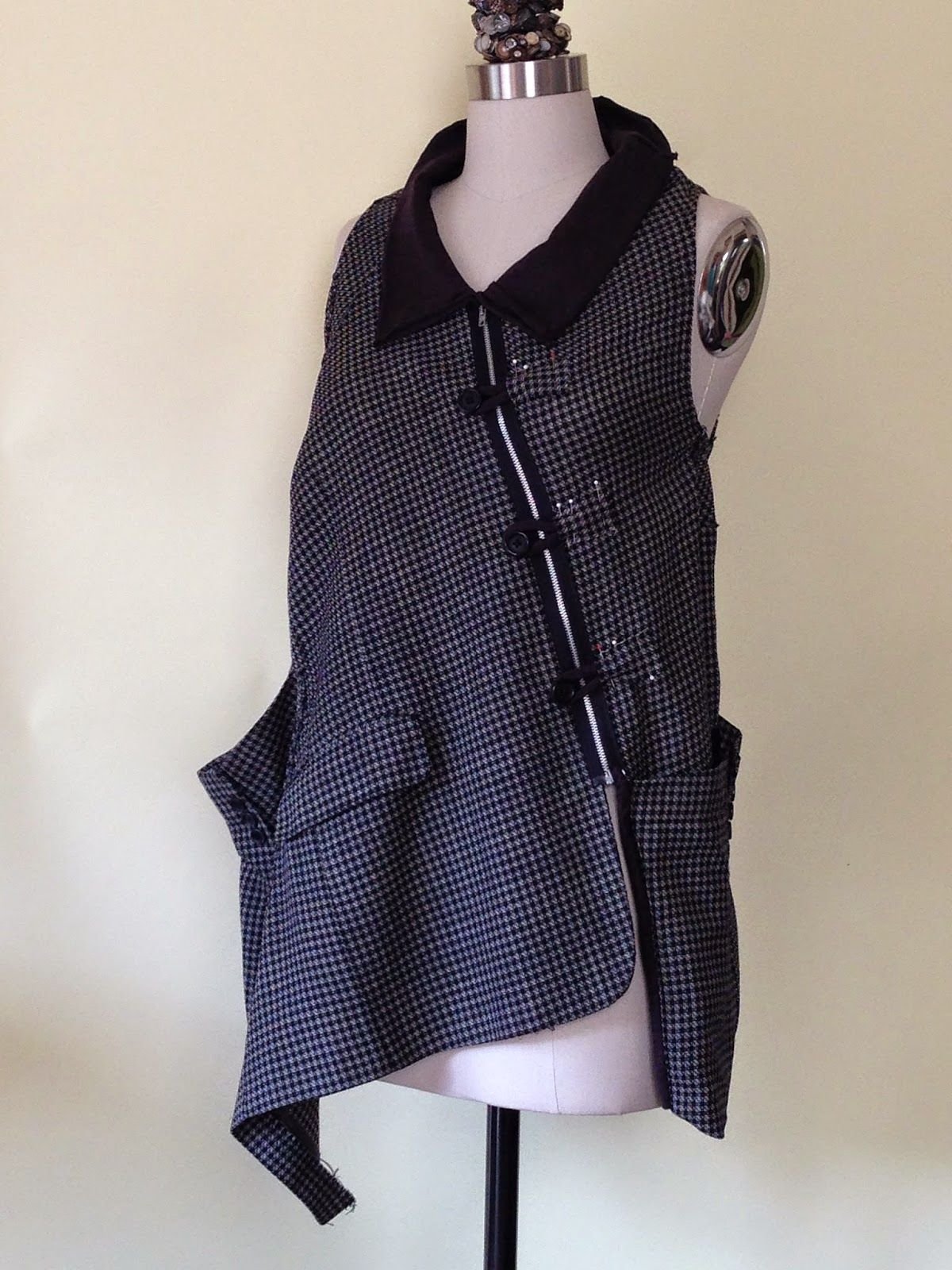 Жилетка из драпа