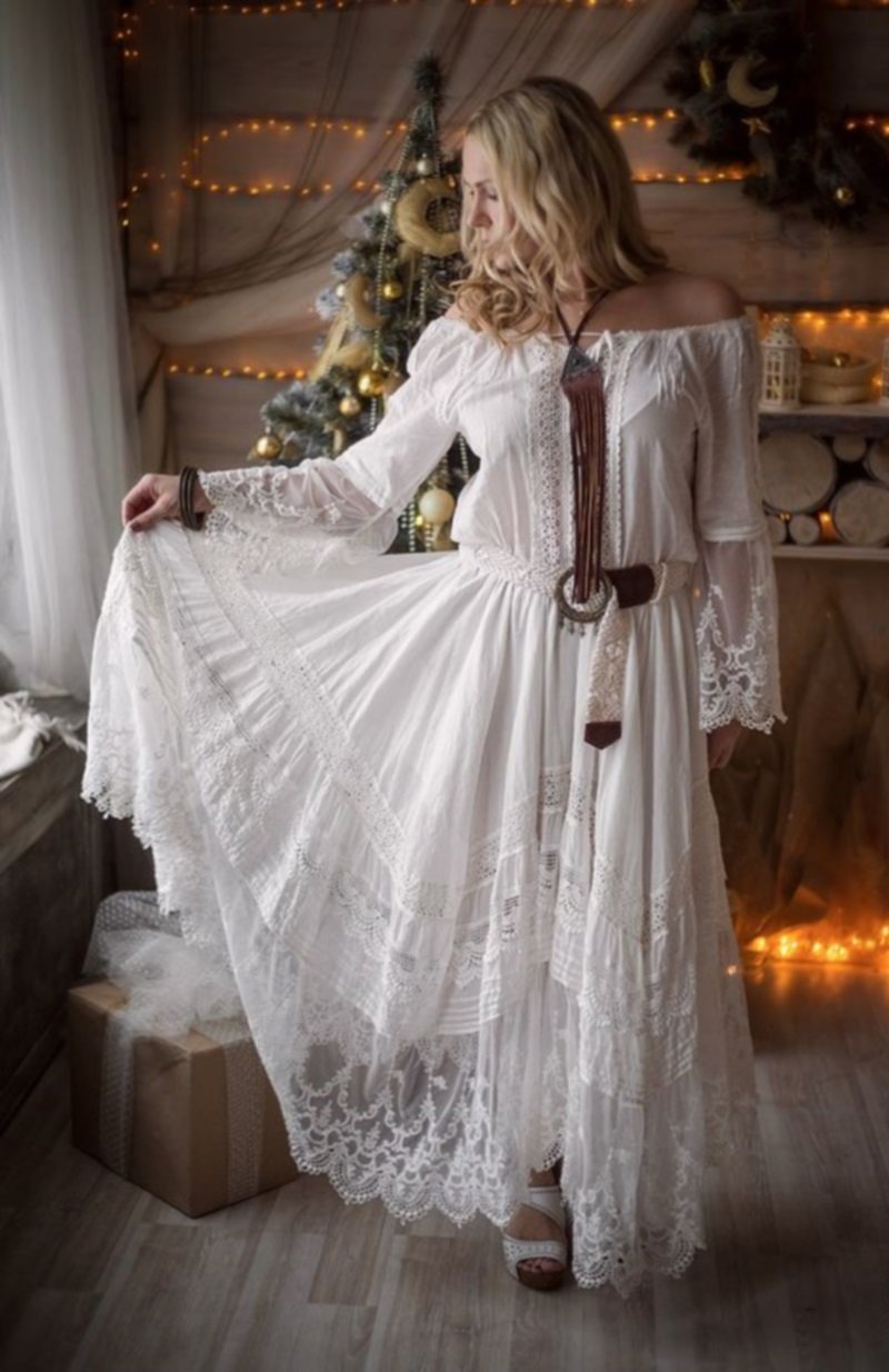 Древнерусское платье девушки