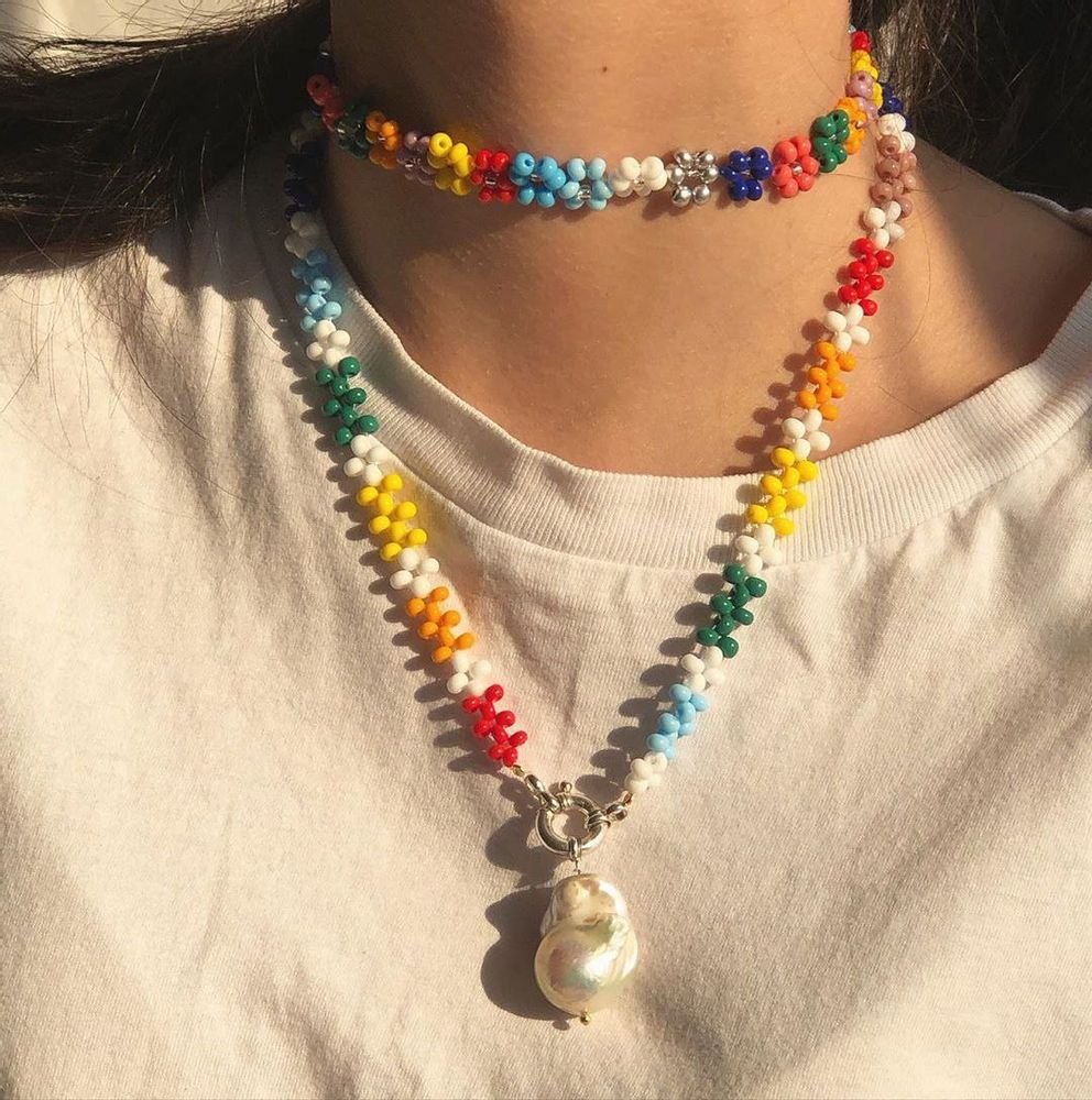 Современные браслеты из бисера