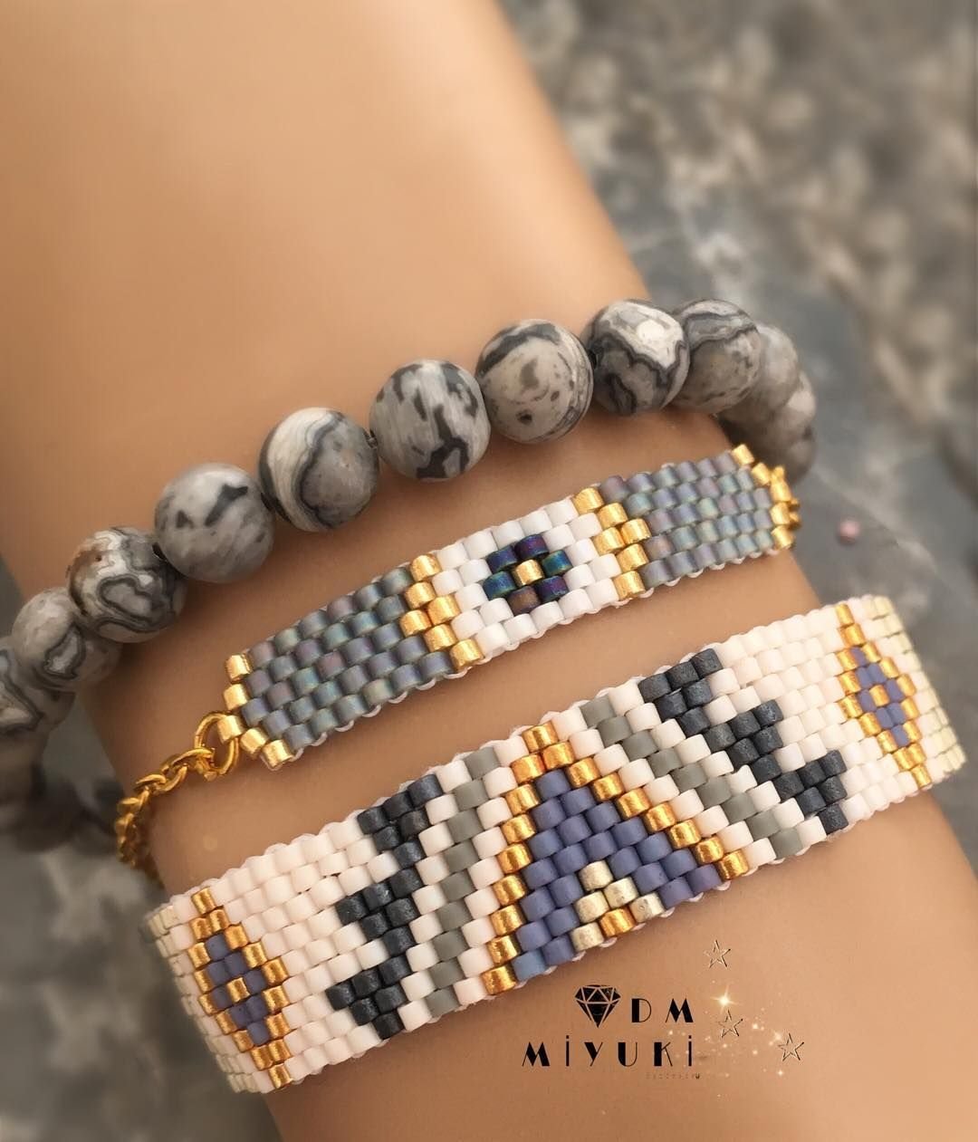 Бисерные браслеты