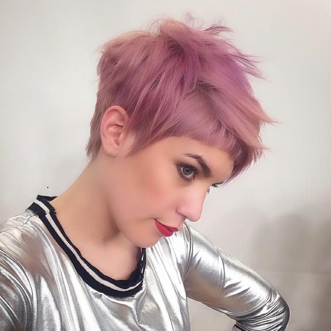 Стрижка Томбой асимметрия