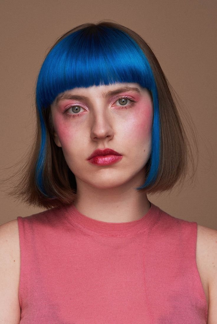 Крашеная челка