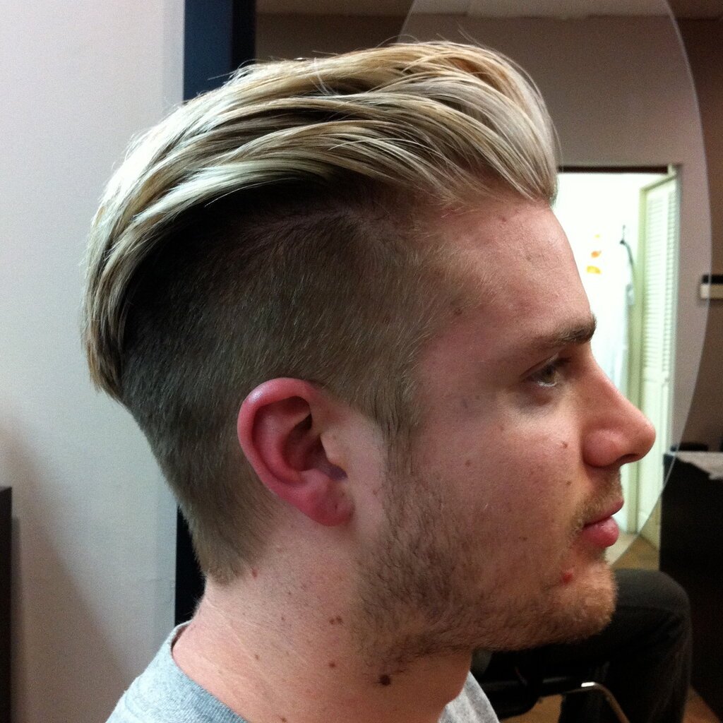 Мужские стрижки сверху длинные