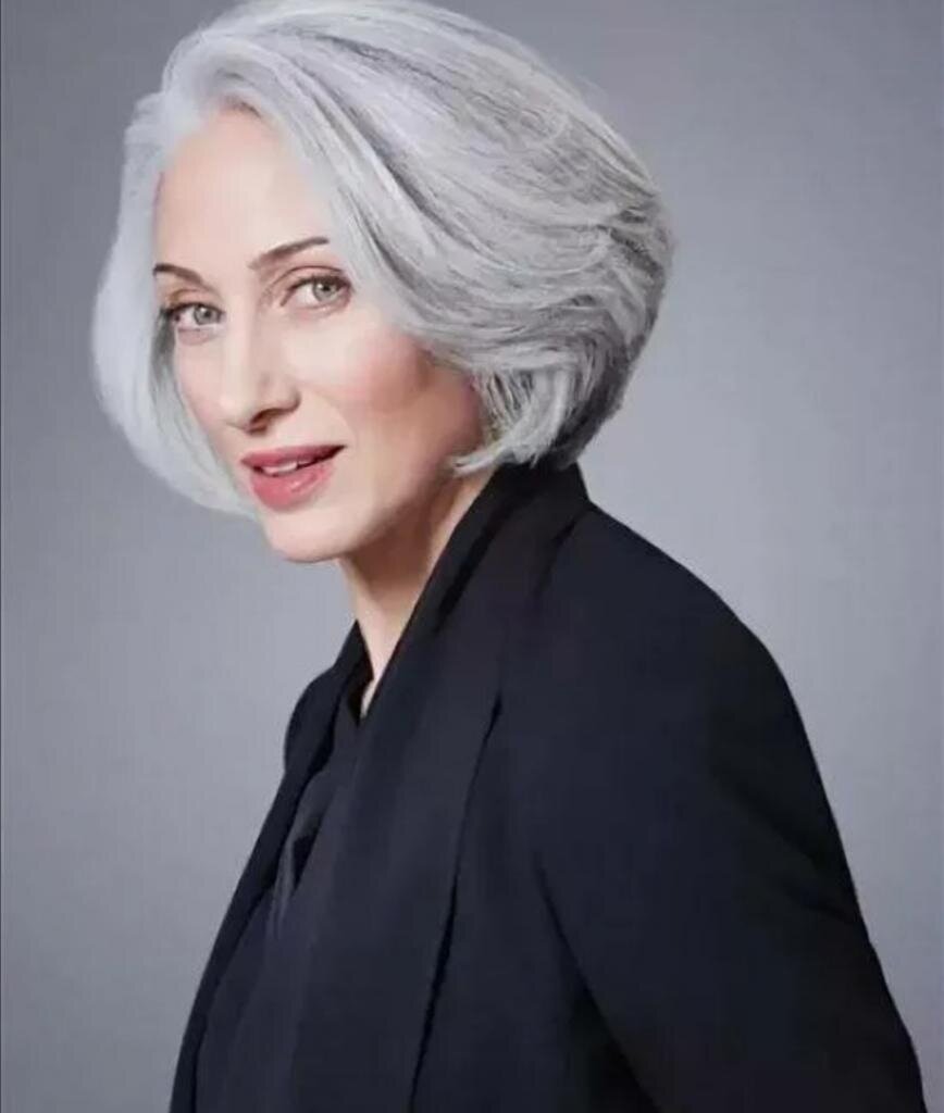 Седина певица Анна