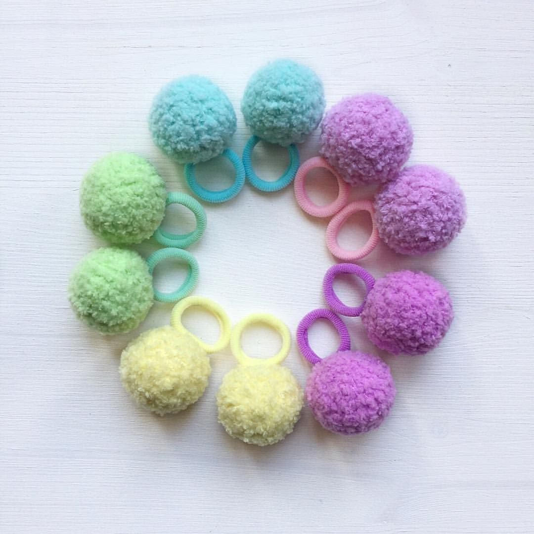 Вязаные резинки для волос