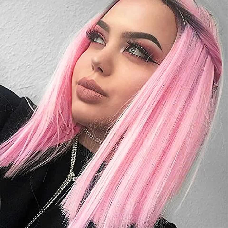 Чёрно розовые волосы