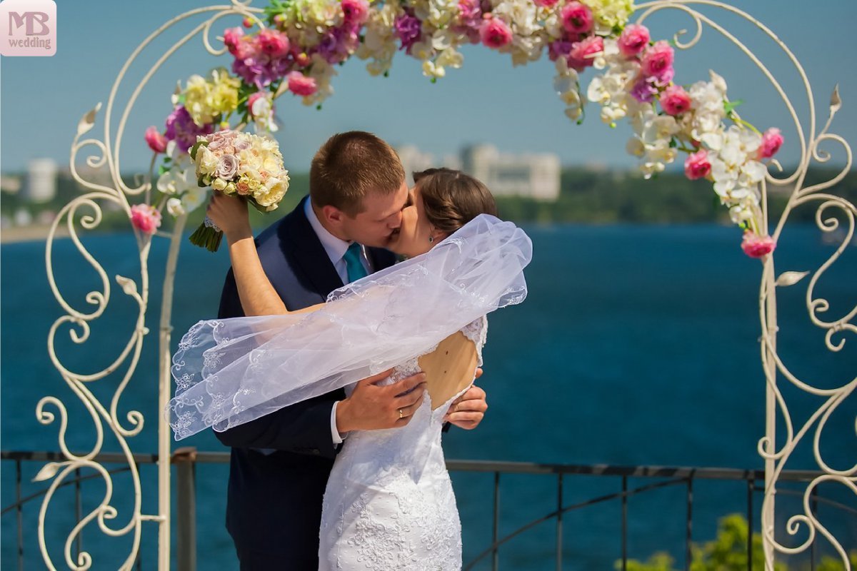 Follow me свадьба