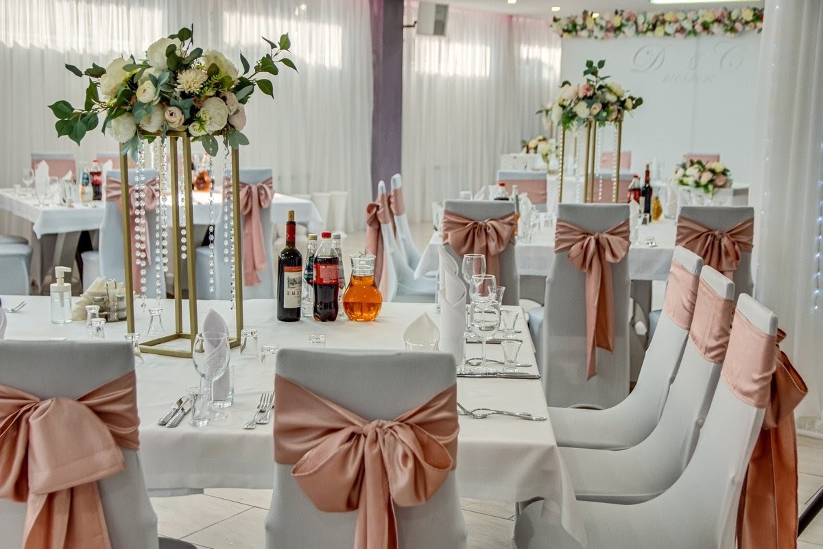 Современный декор свадьбы