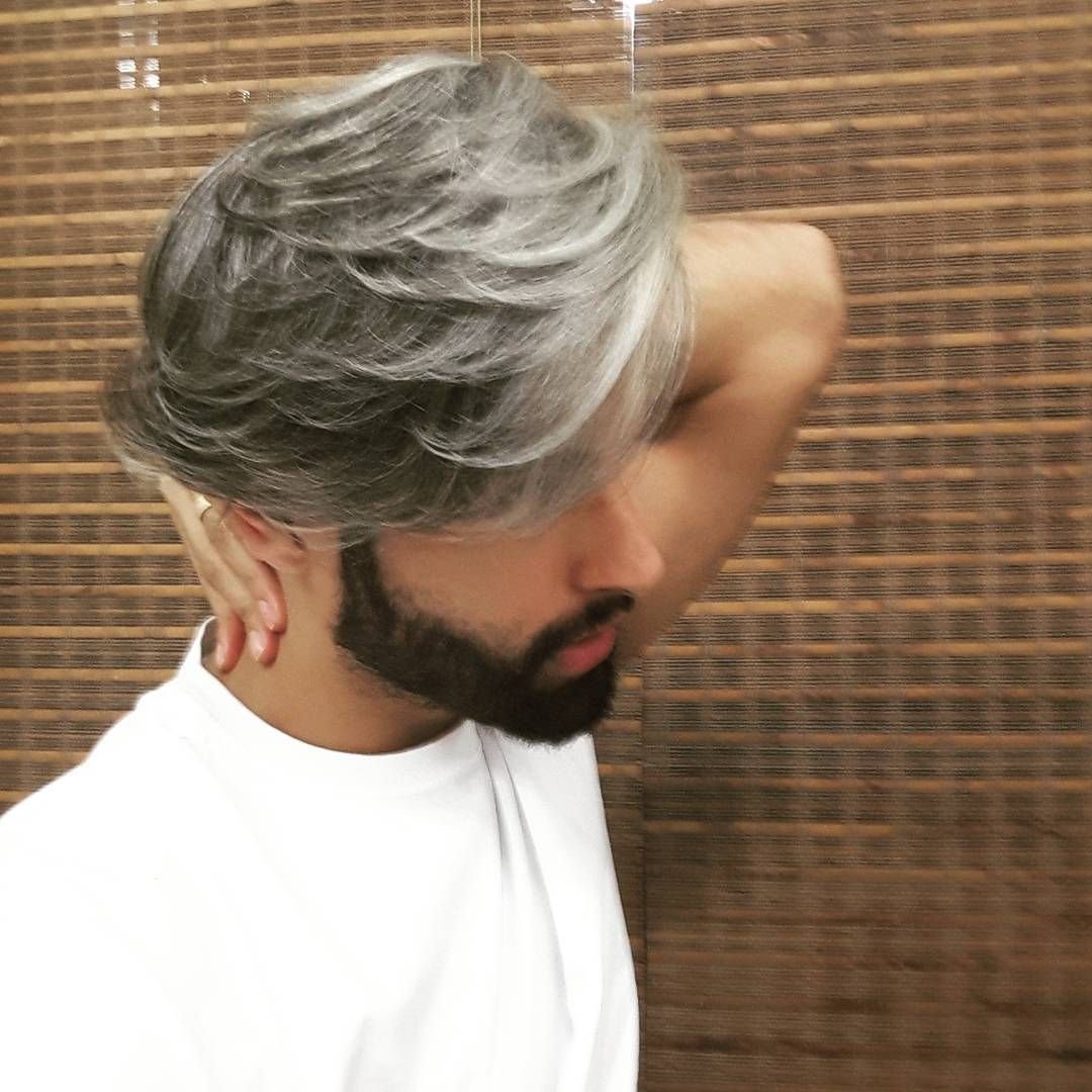 Пепельные волосы у мужчин длинные