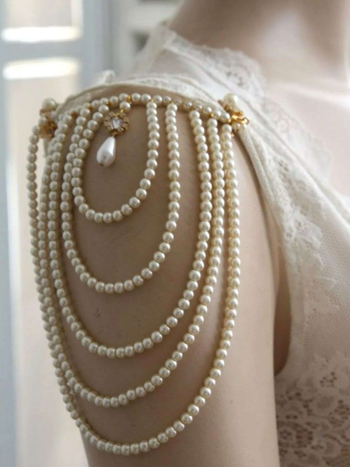 Украшение бусинами одежды