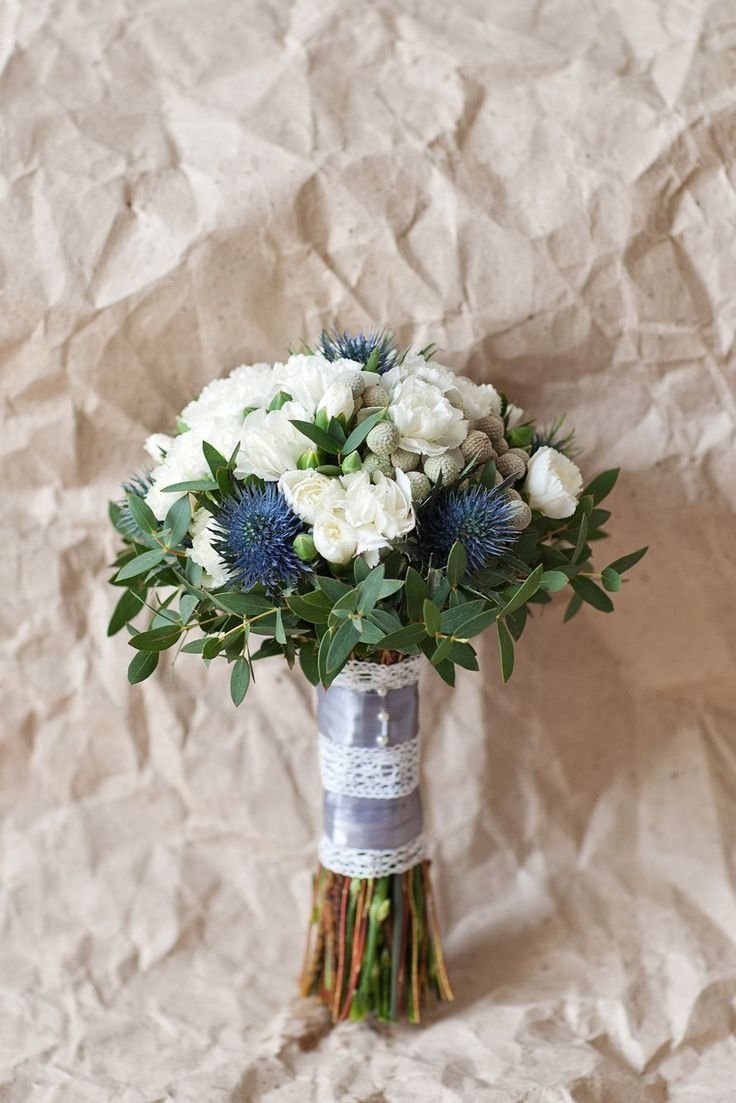 Эрингиум в свадебном букете
