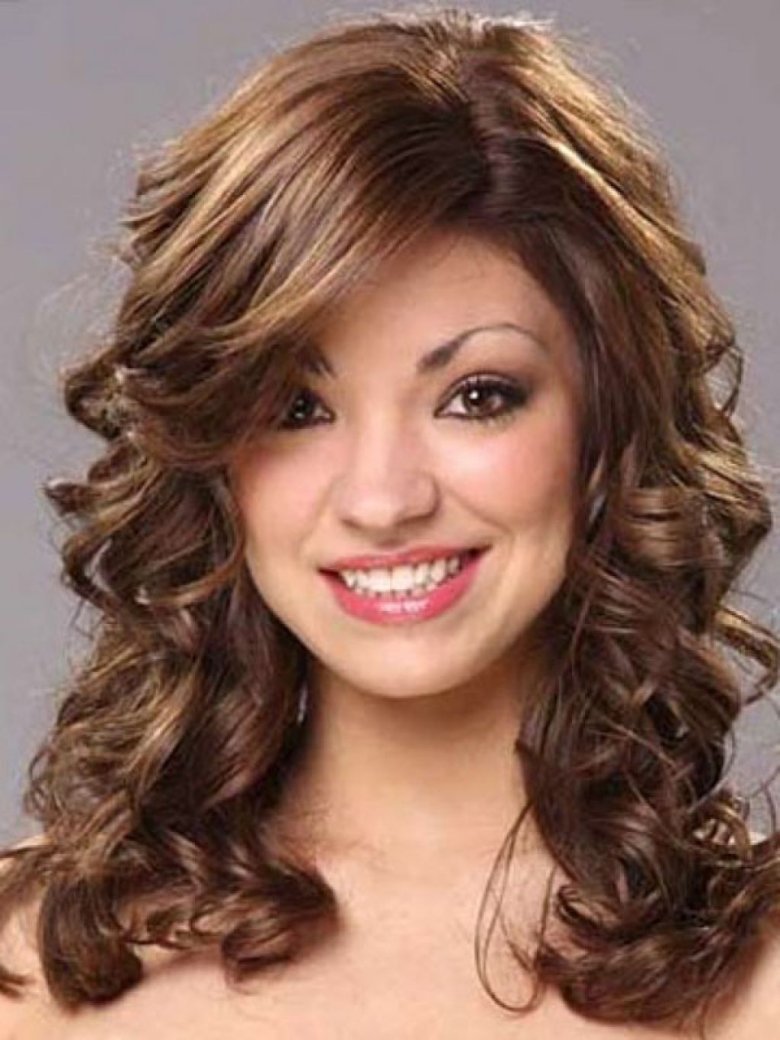 Легкие прически на длинные волосы с челкой