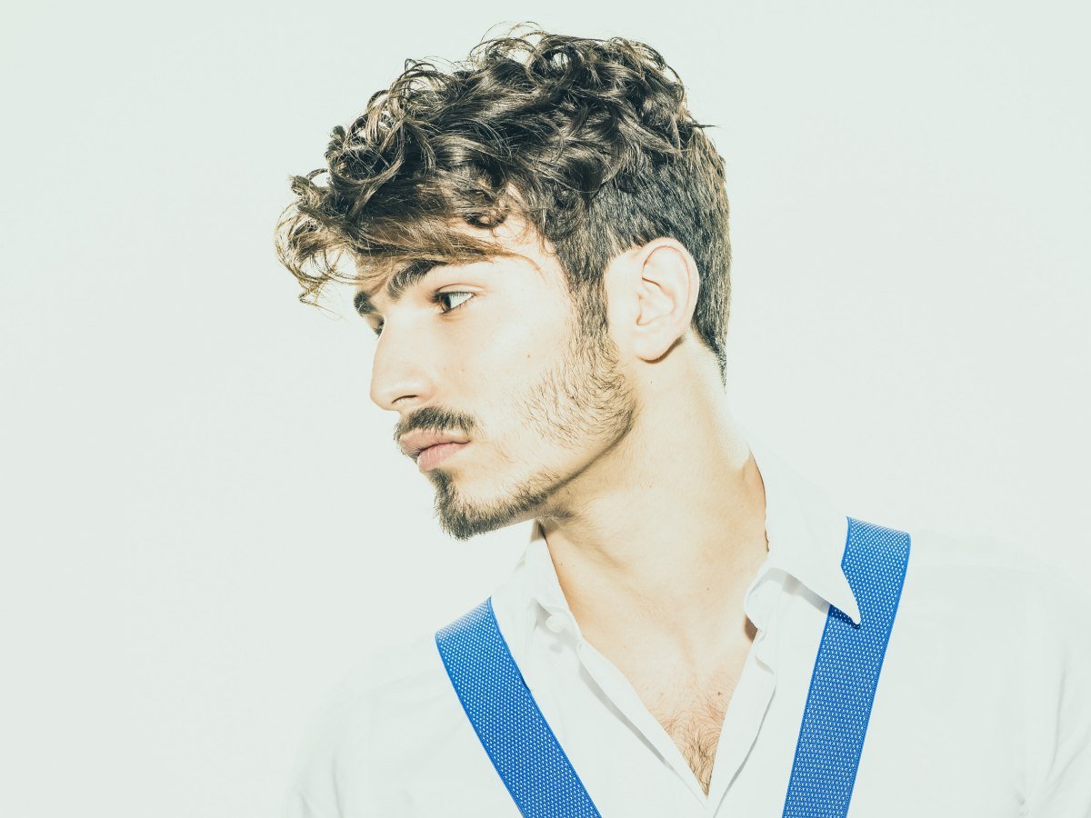 Завивка волос мужская