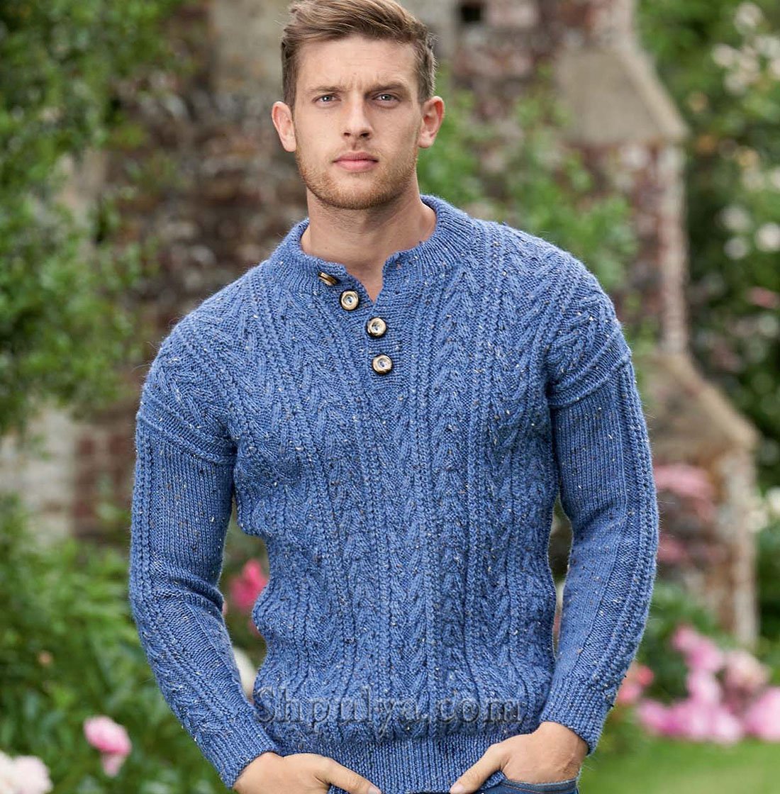 Стильный мужской свитер