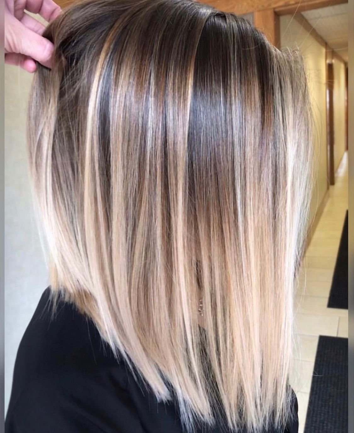 Боб каре на русые волосы