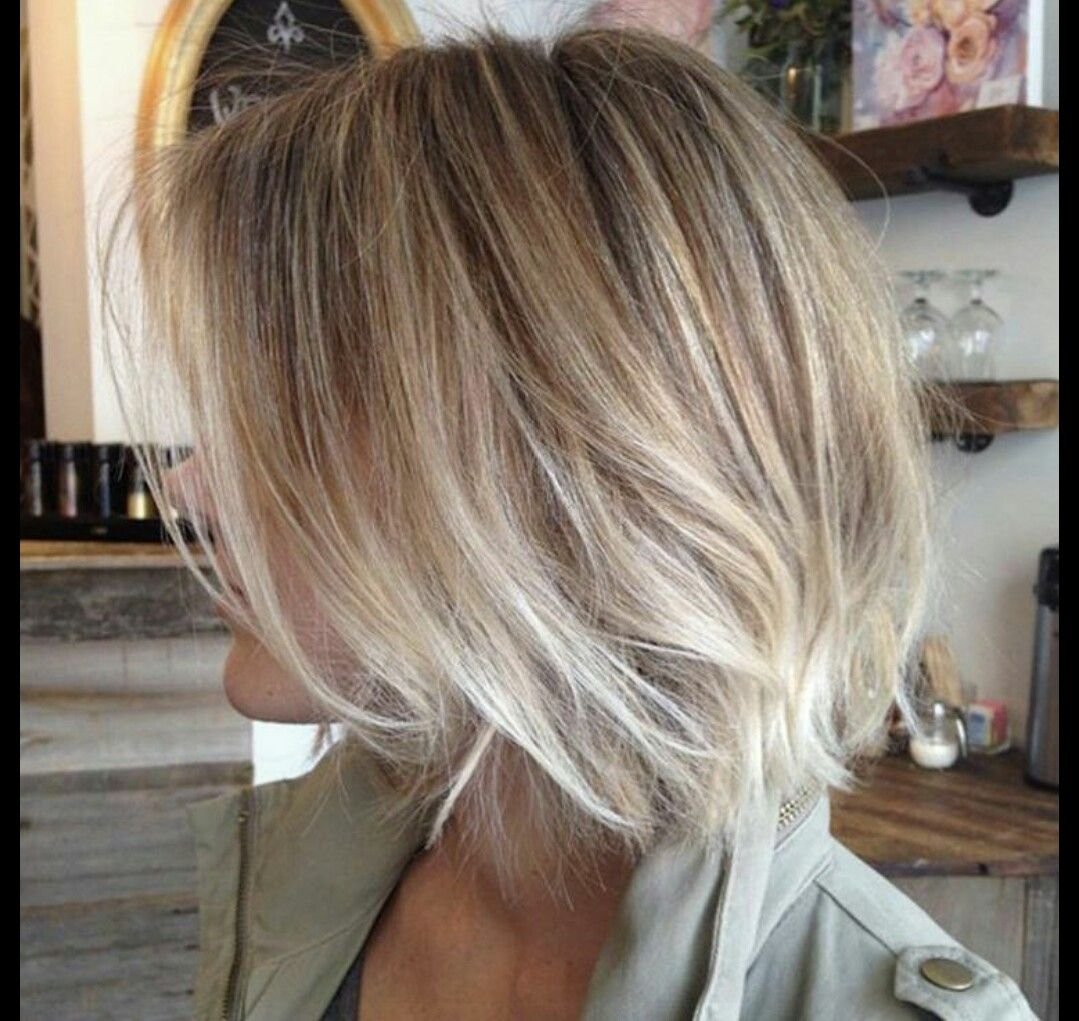 Пепельно-русое мелирование на Боб каре