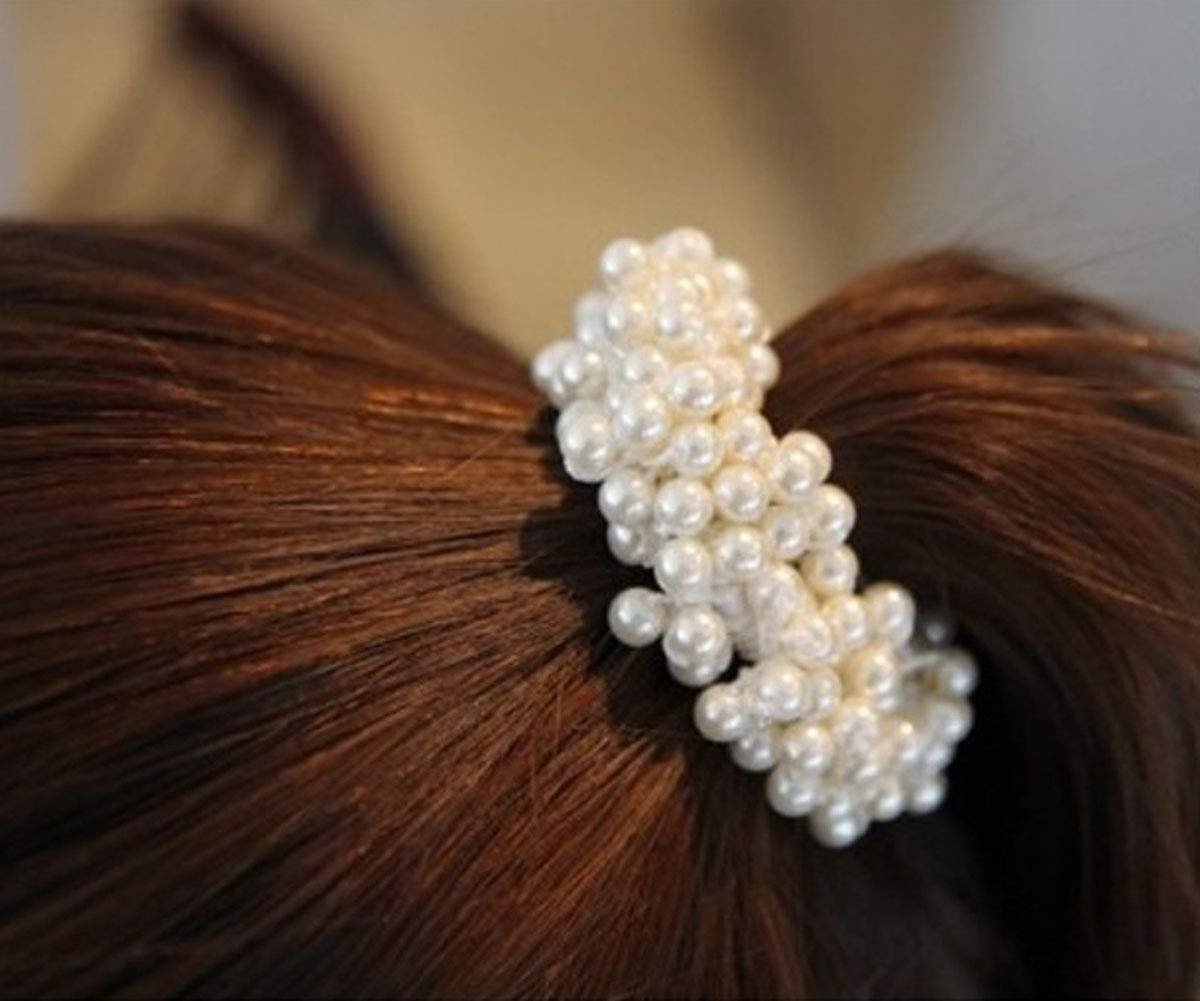 Украшение прически стразами