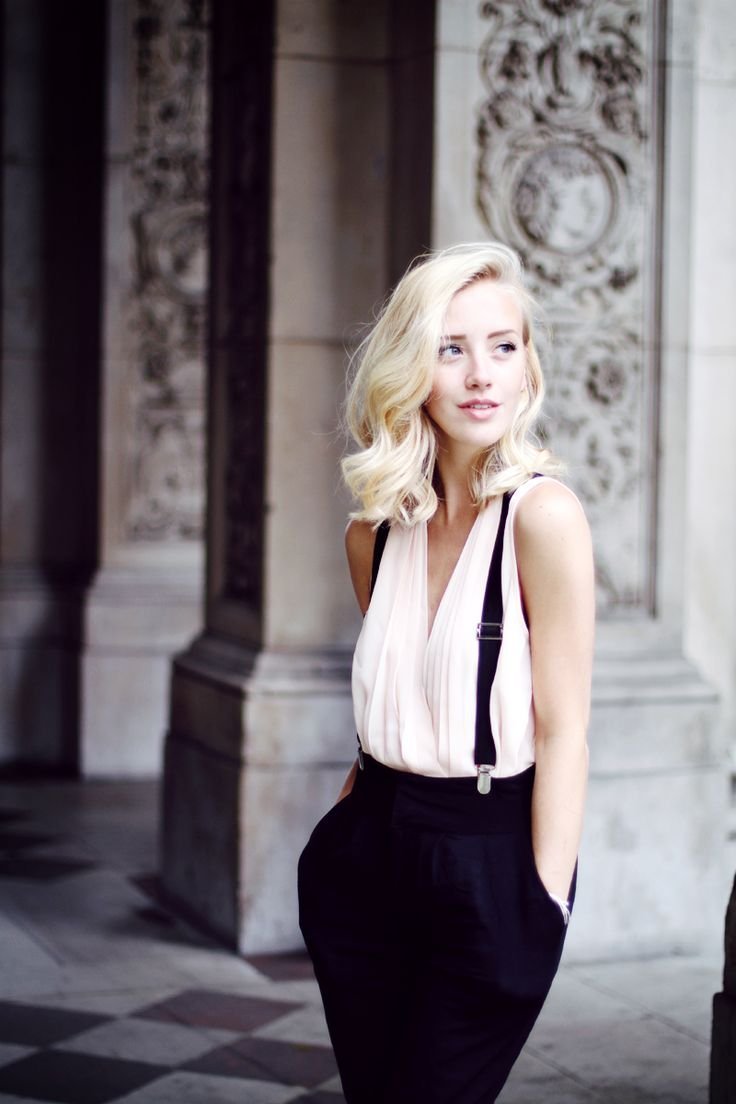 Красивый образ блондинки