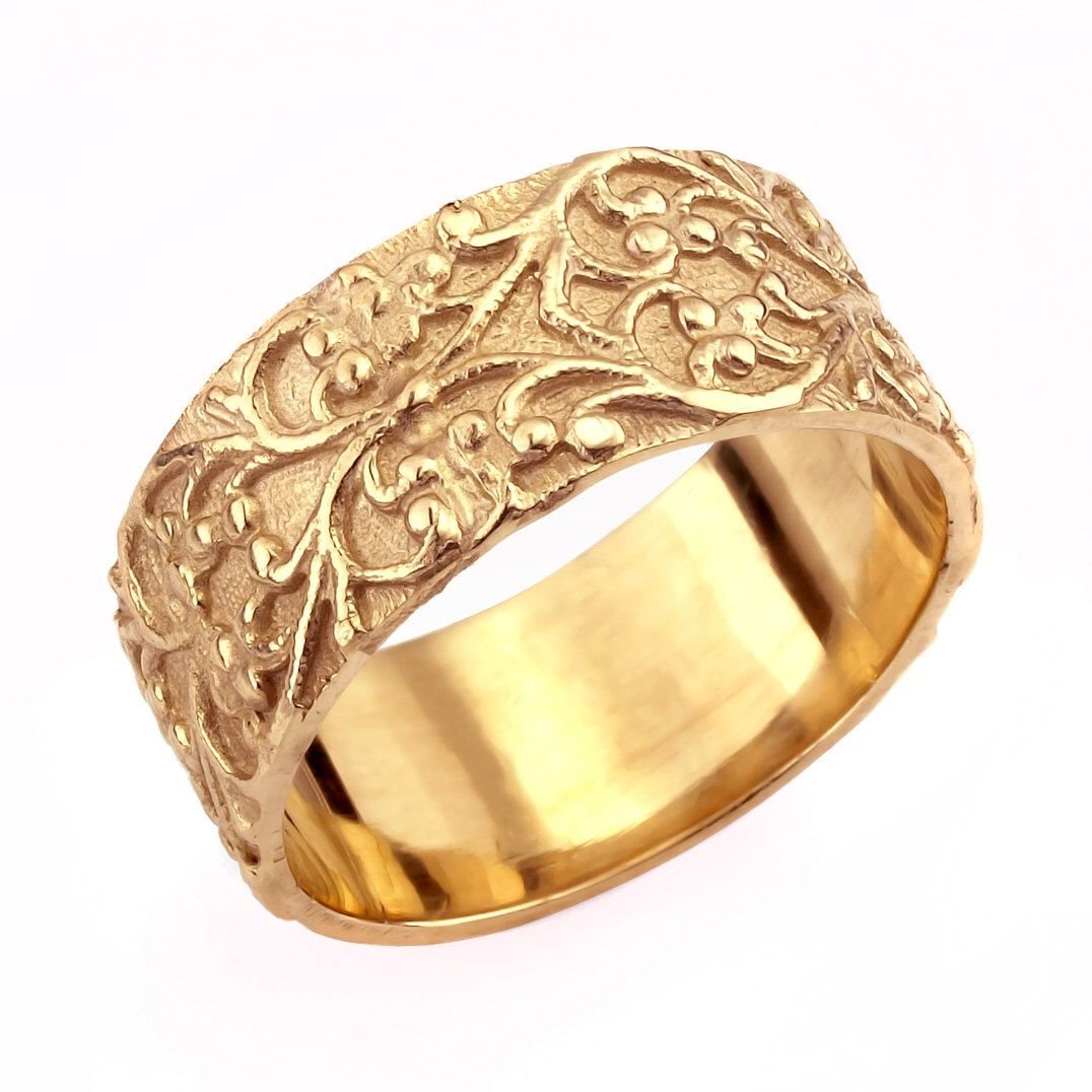 Ажурные золотые кольца. Кольца золотые женские обручальные 585. Широкое золотое кольцо. Широкое кольцо из золота. Широкое золотое кольцо женское.