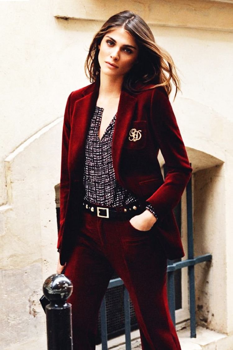 Образ с бархатным пиджаком