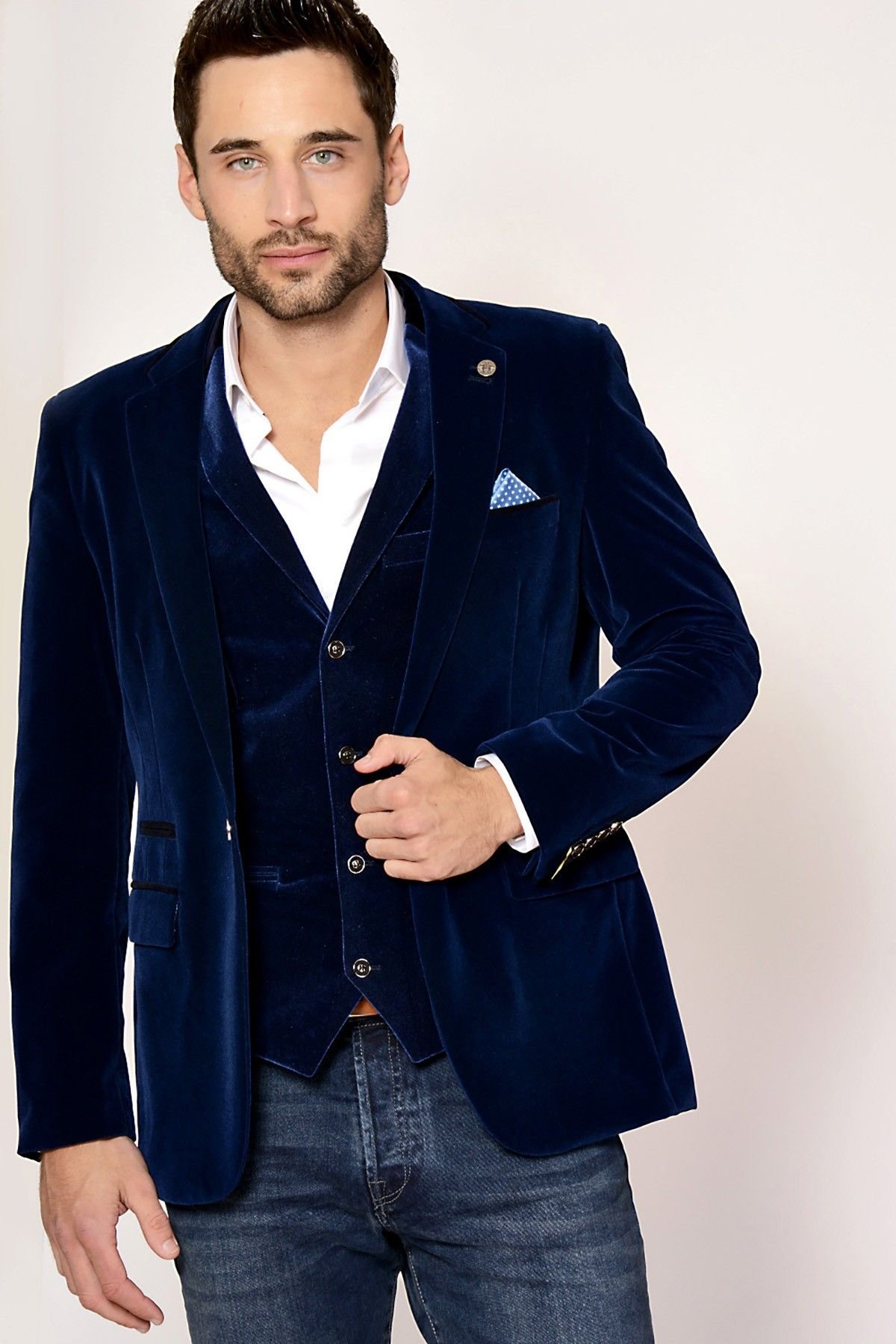 Нарядный образ