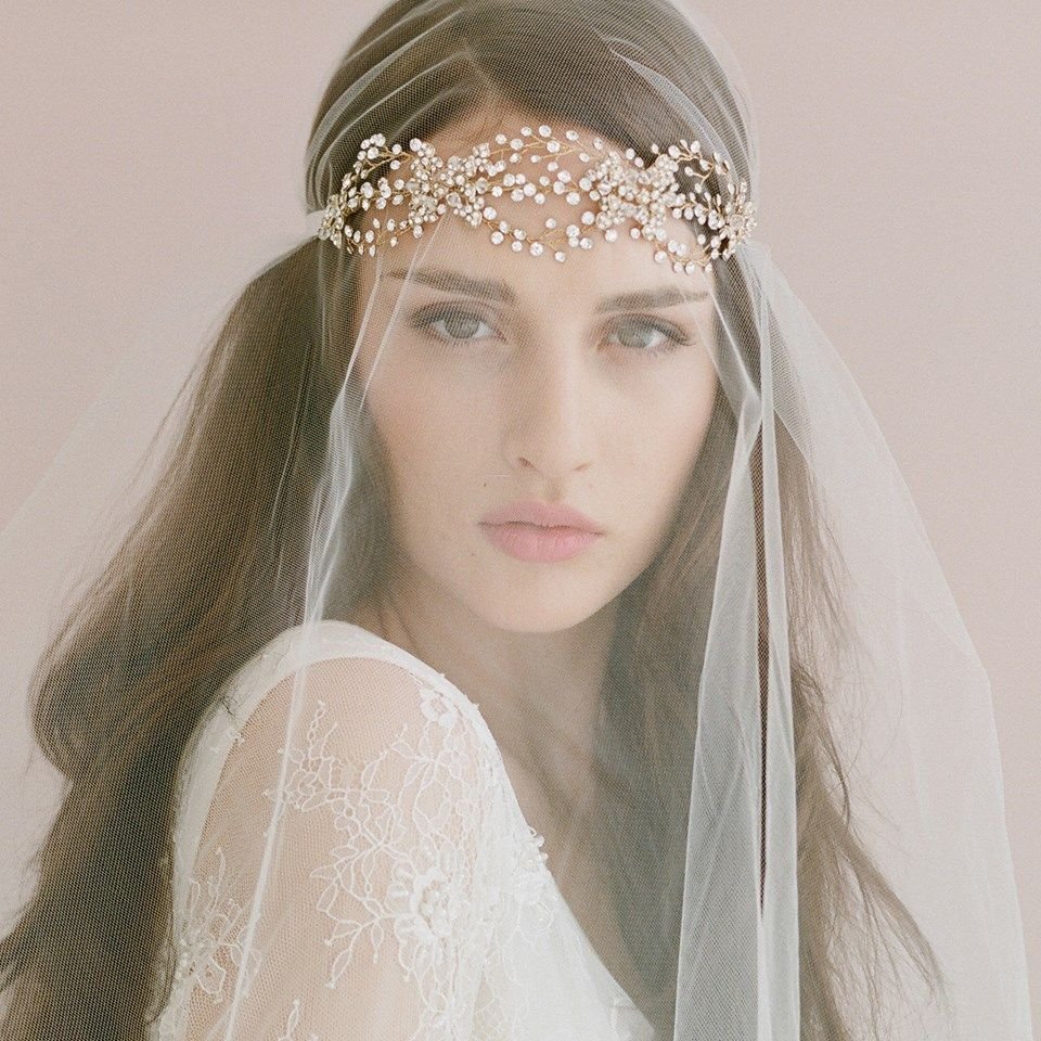 Свадебные головные уборы для невесты