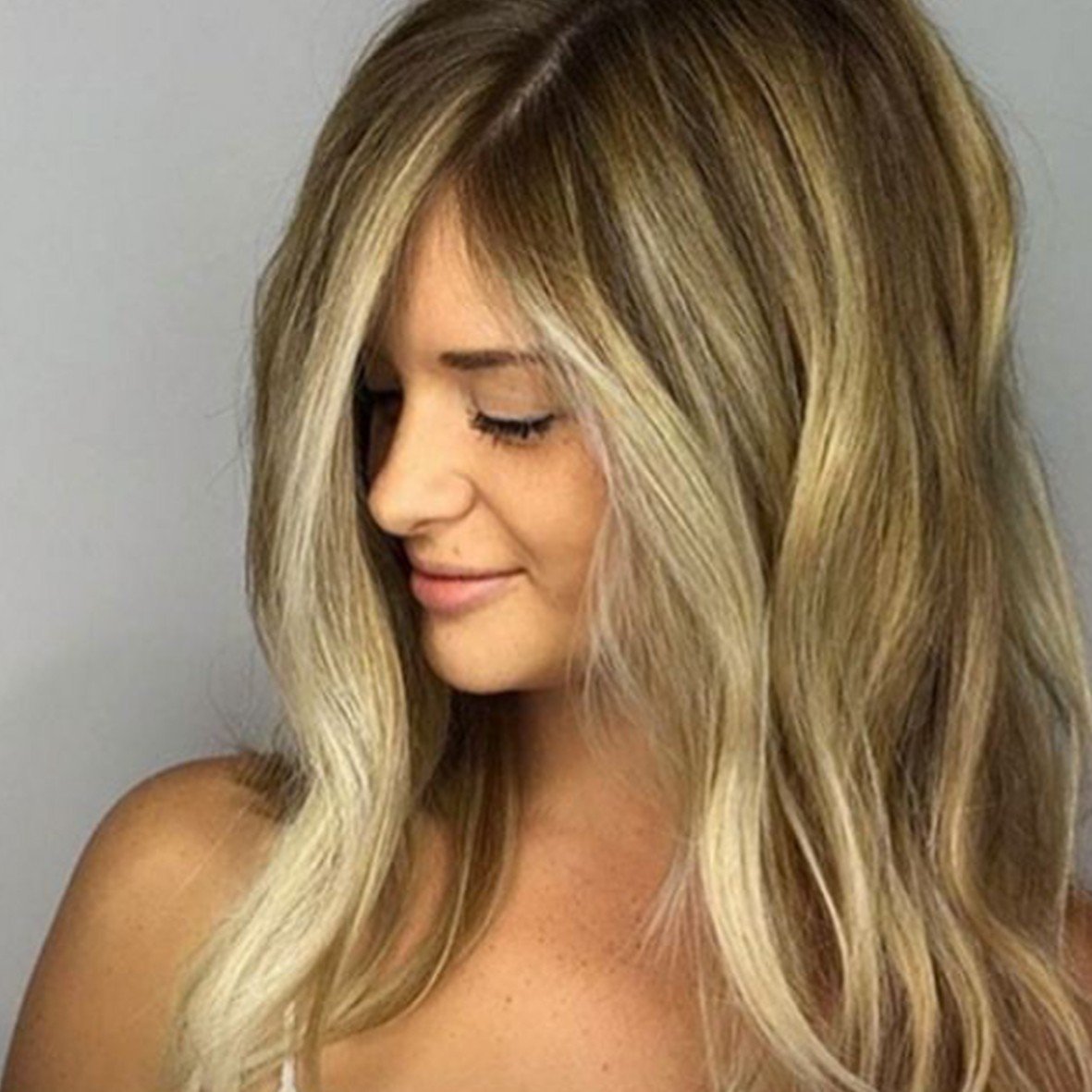 Мелирование на русые волосы до плеч