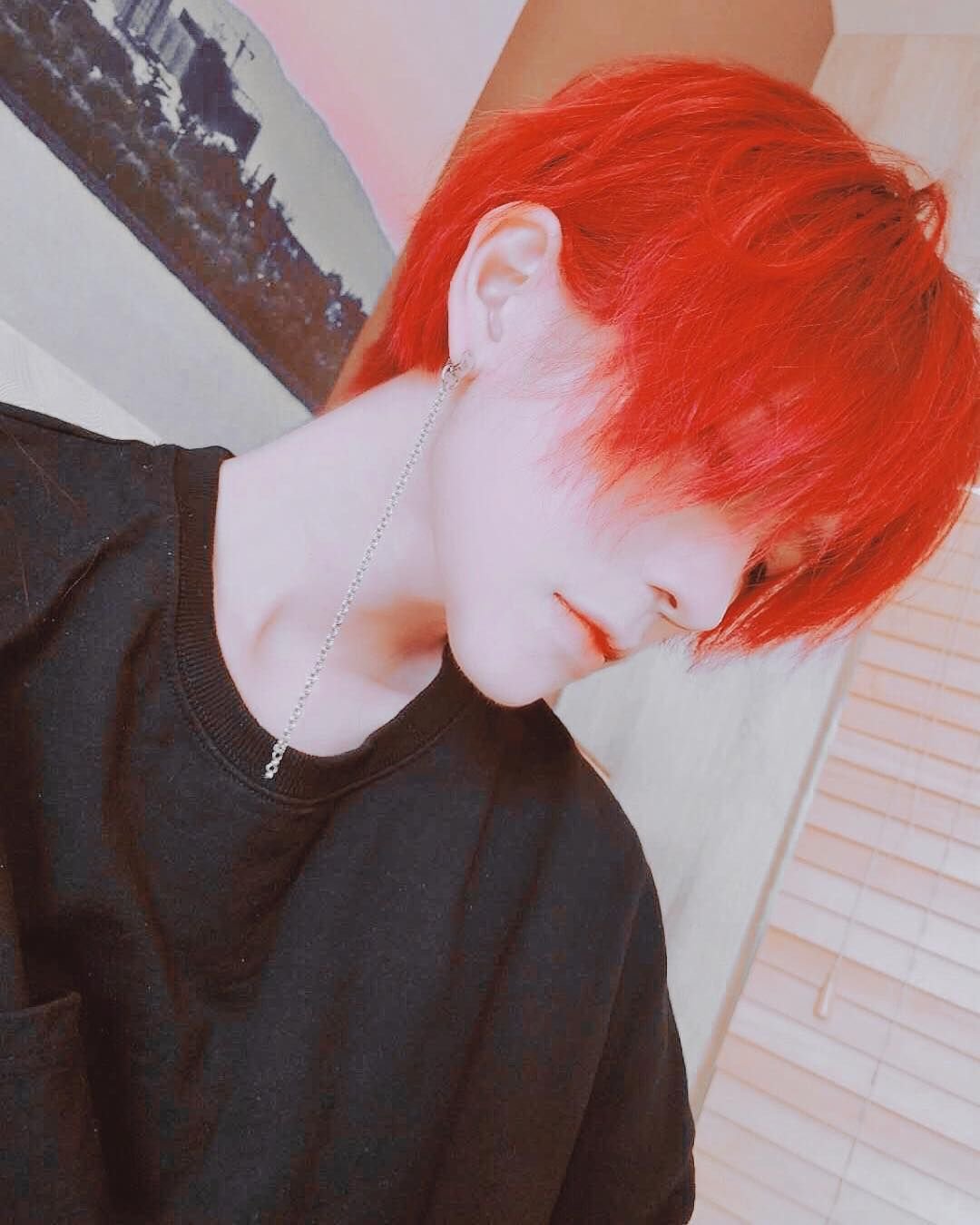 Красные волосы у парней