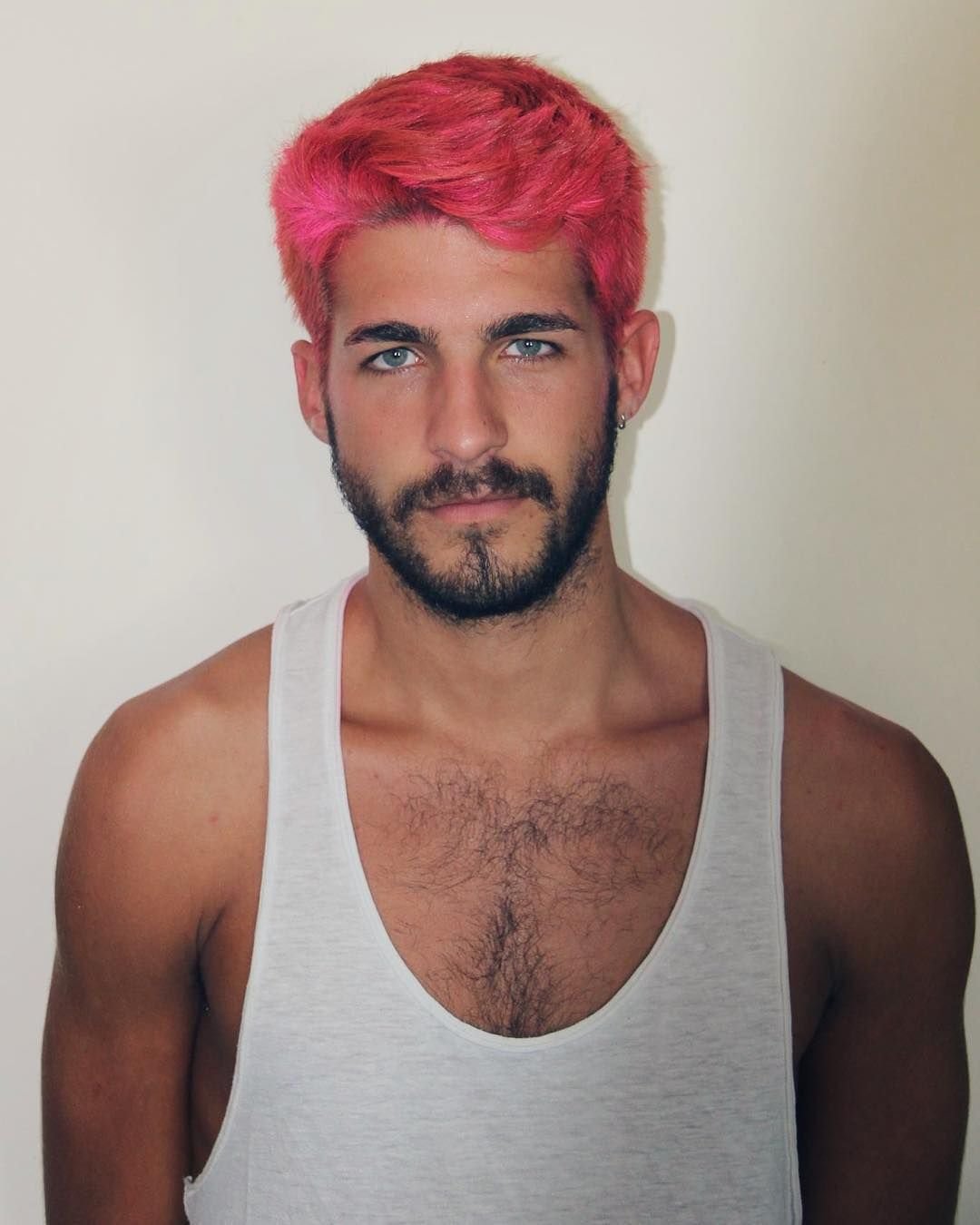 Красный цвет волос у мужчин