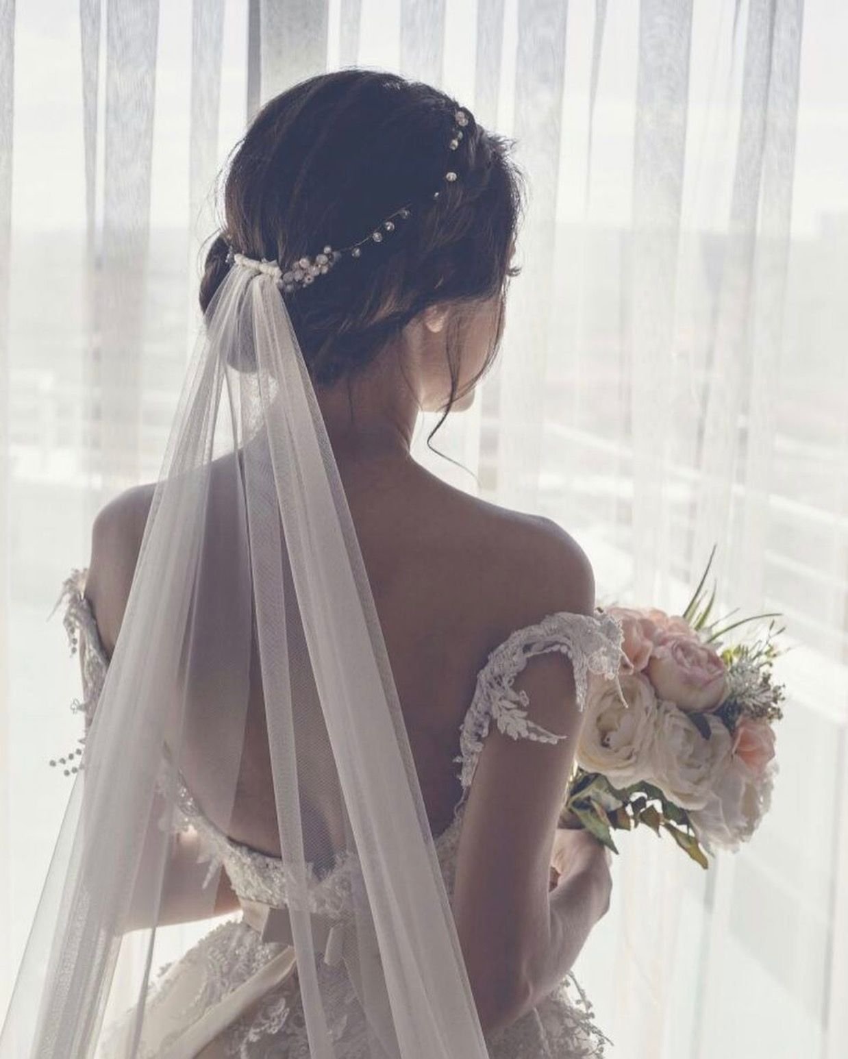 Свадебные платья: 150 фото всех фасонов и стилей