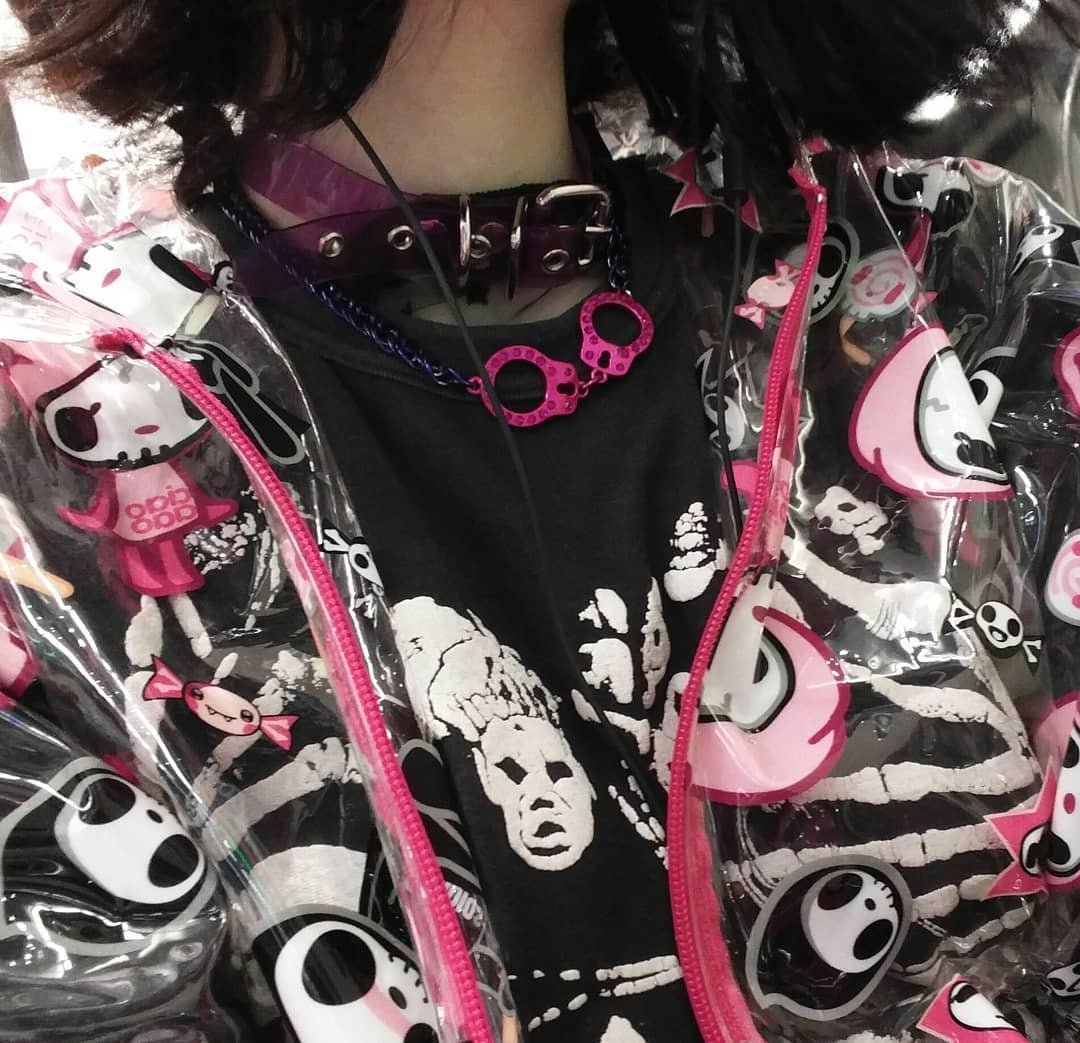 Хелло Китти одежда Эстетика панк