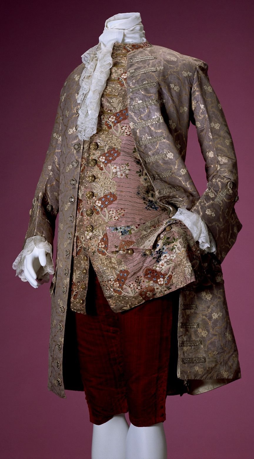 Мода рококо 18 век мужская жюстокор