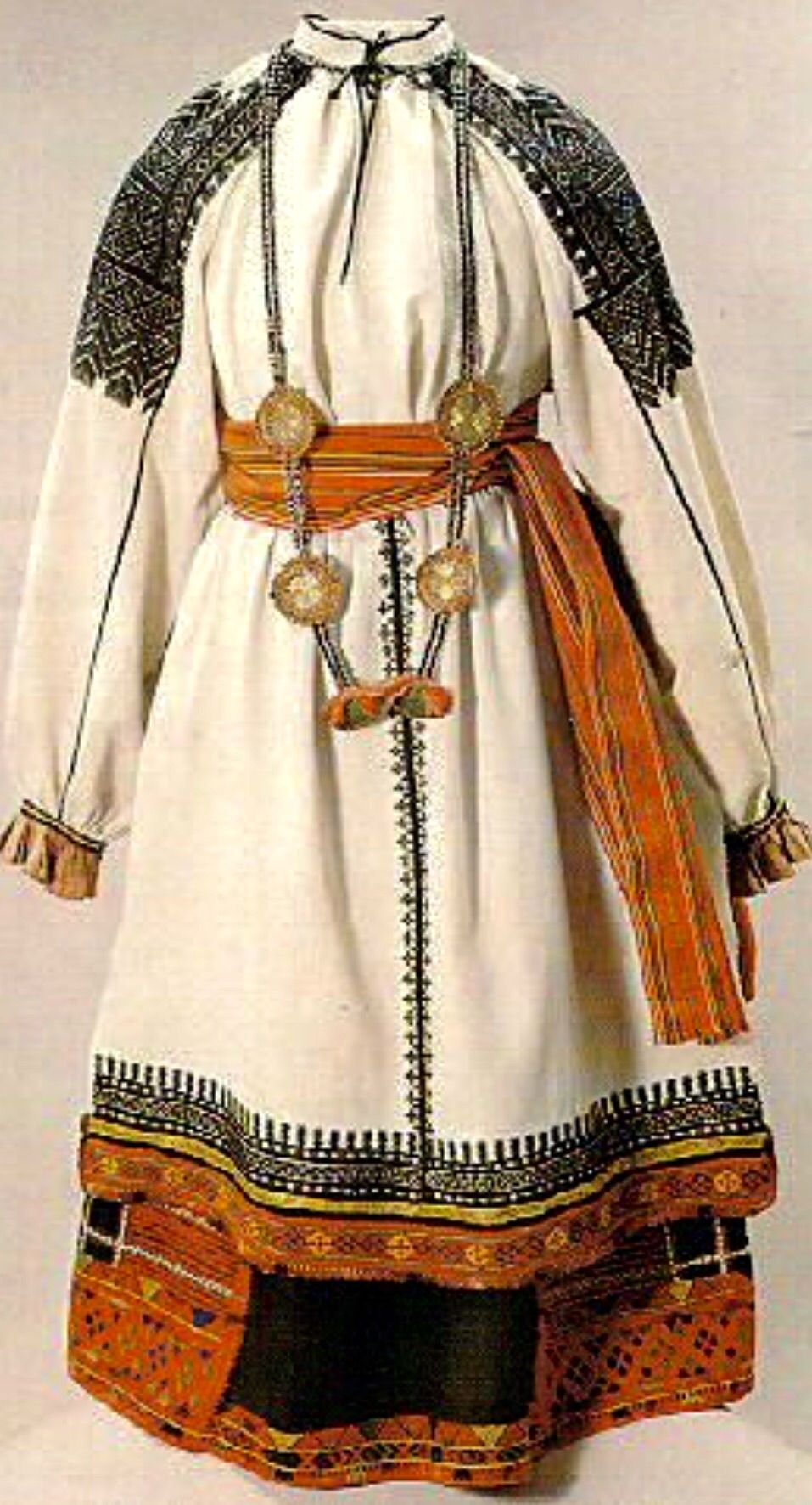 Старинная одежда