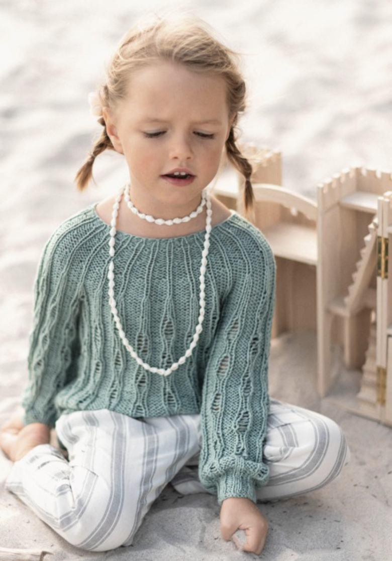 Жакет с капюшоном для девочки